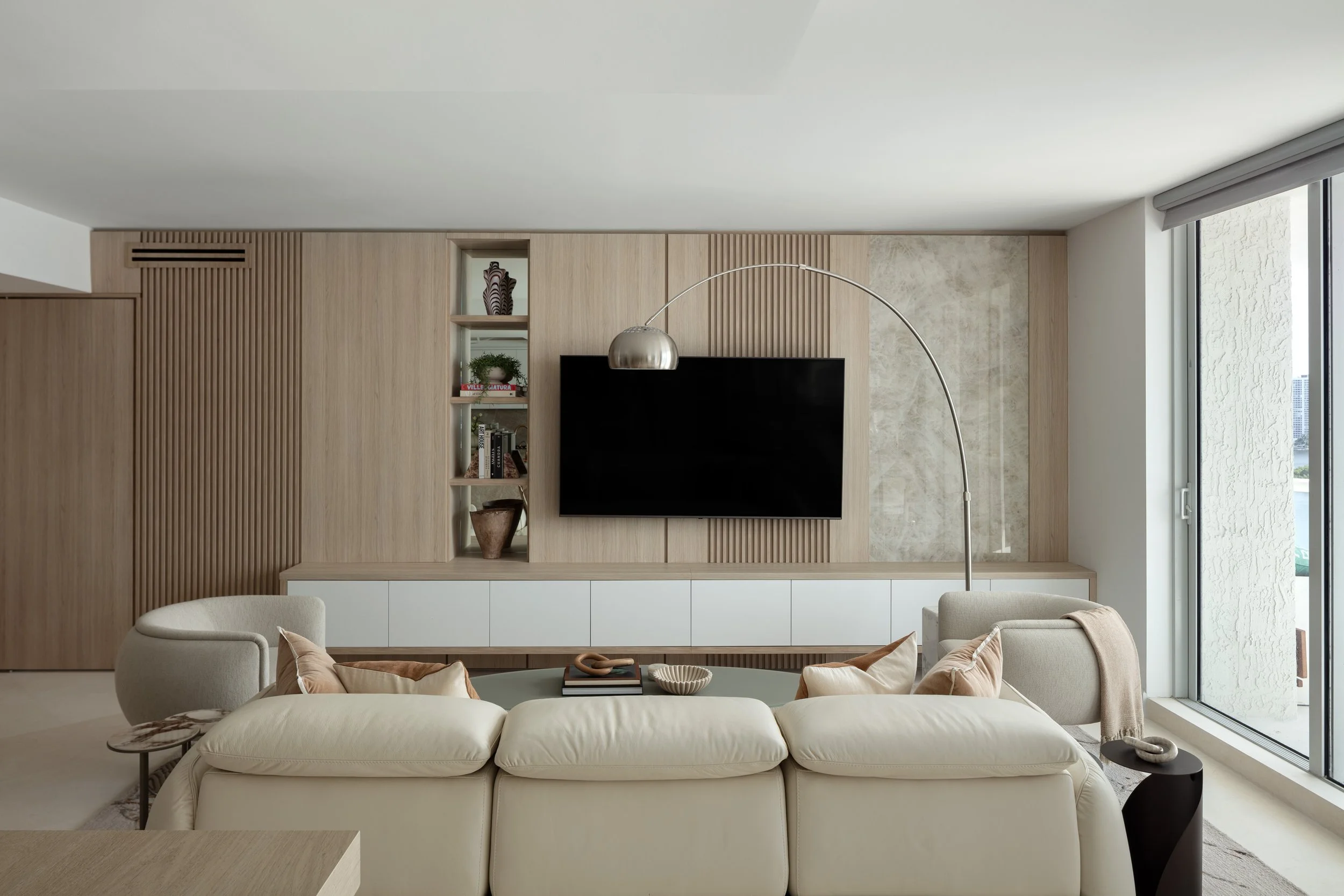 6000-island-blvd-maca-interiors-@davehenzstudio-img3.jpg
