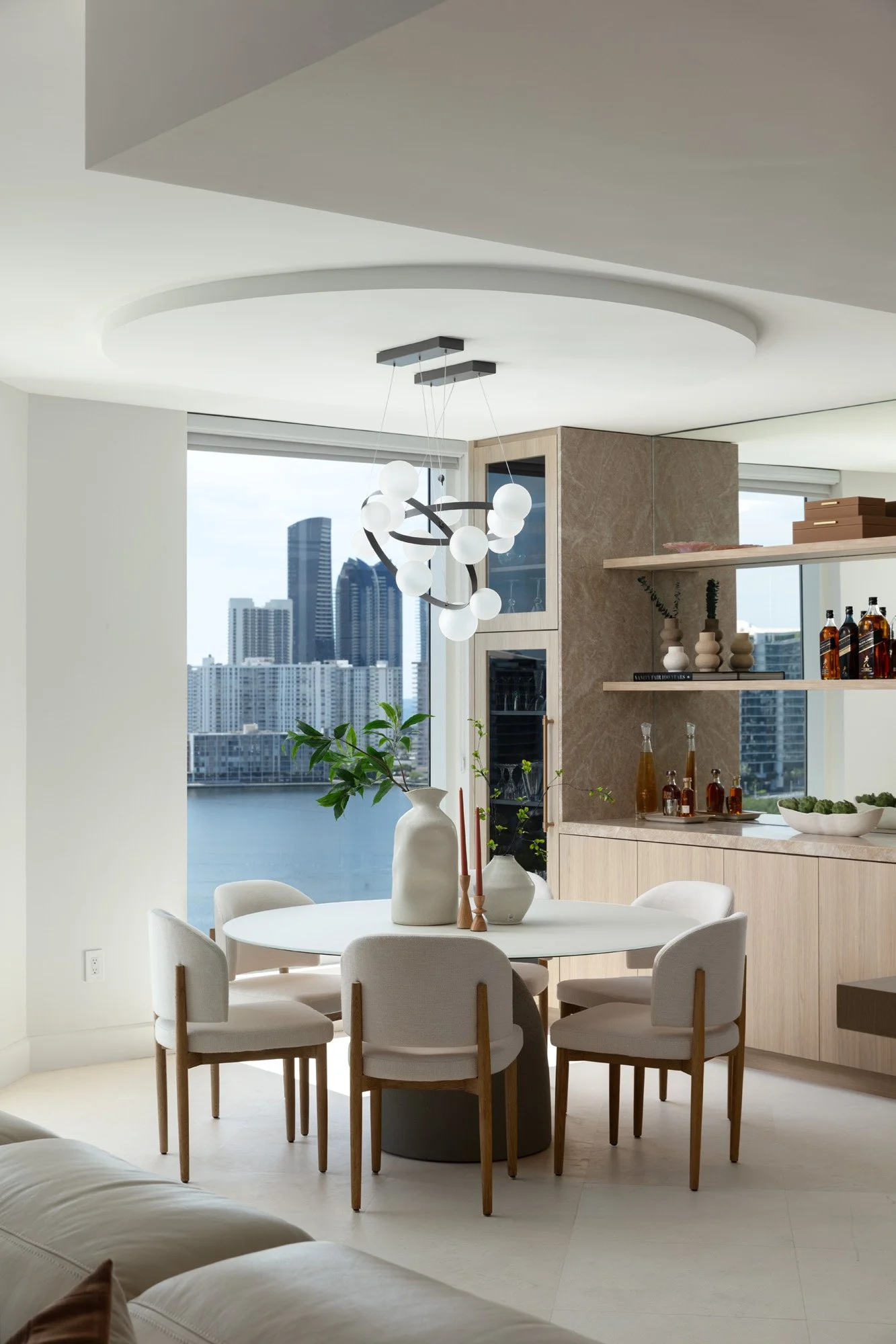 6000-island-blvd-maca-interiors-@davehenzstudio-img6.jpg