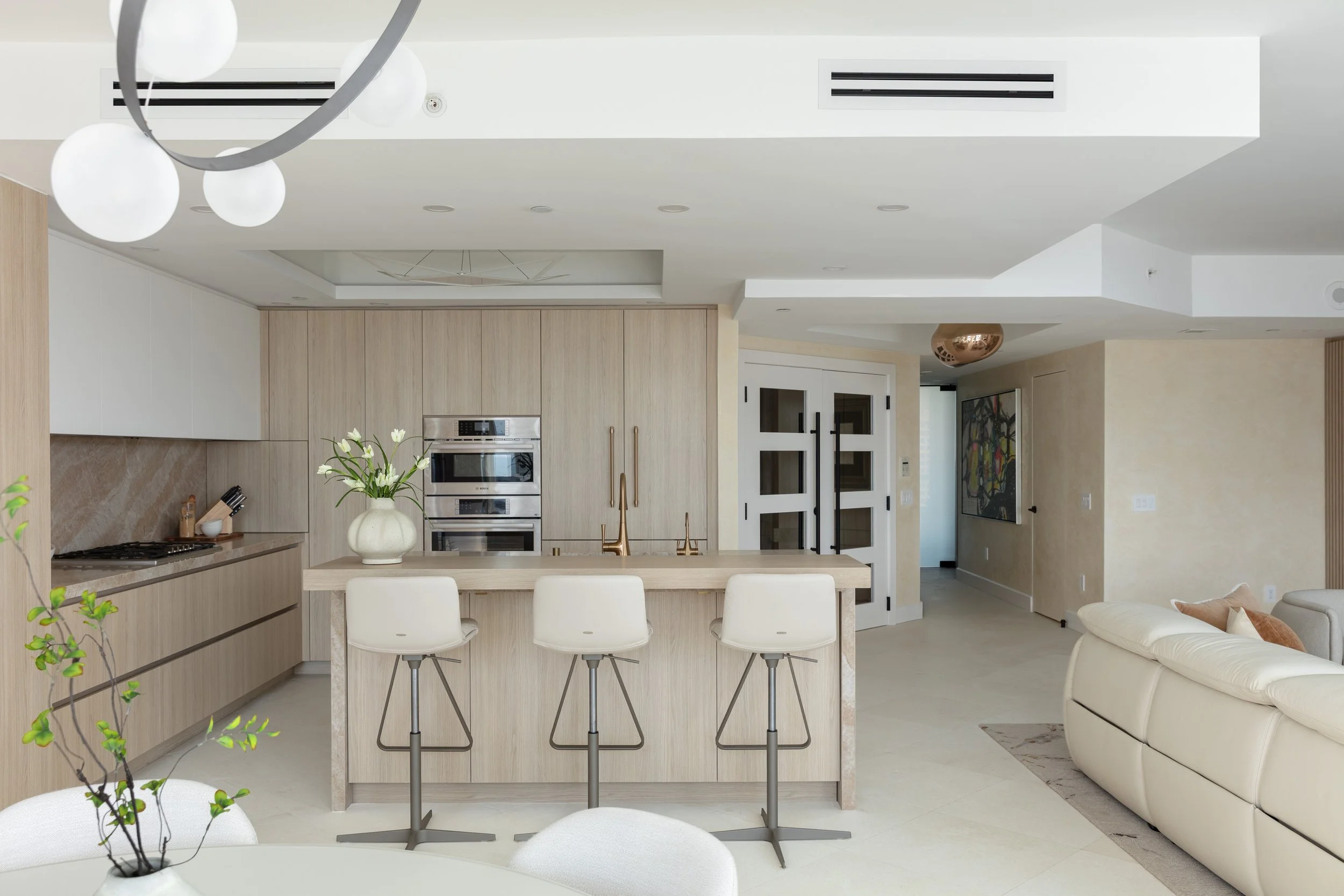 6000-island-blvd-maca-interiors-@davehenzstudio-img7.jpg