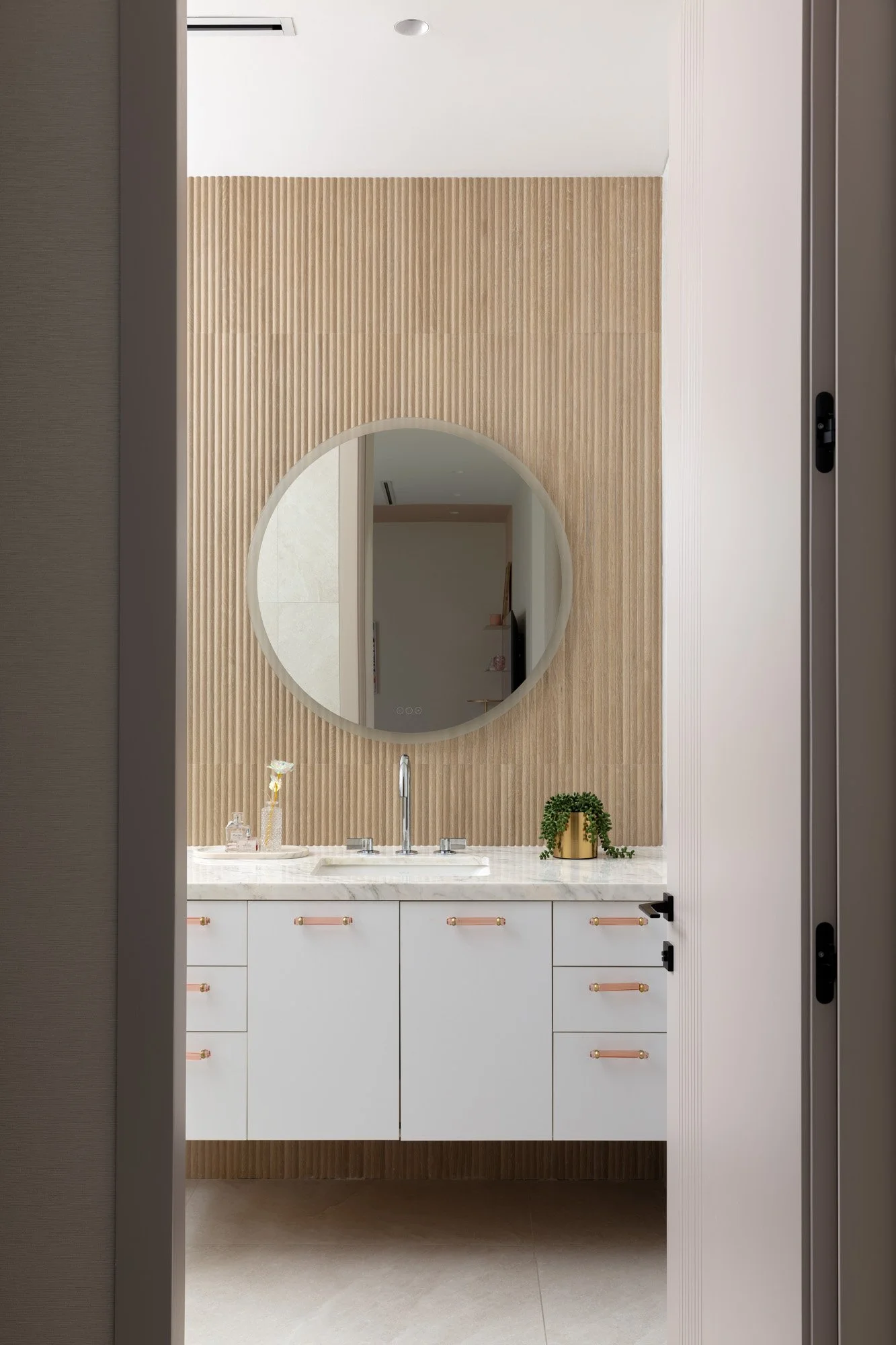 belmont-maca-interiors-@davehenzstudio-img017.jpg