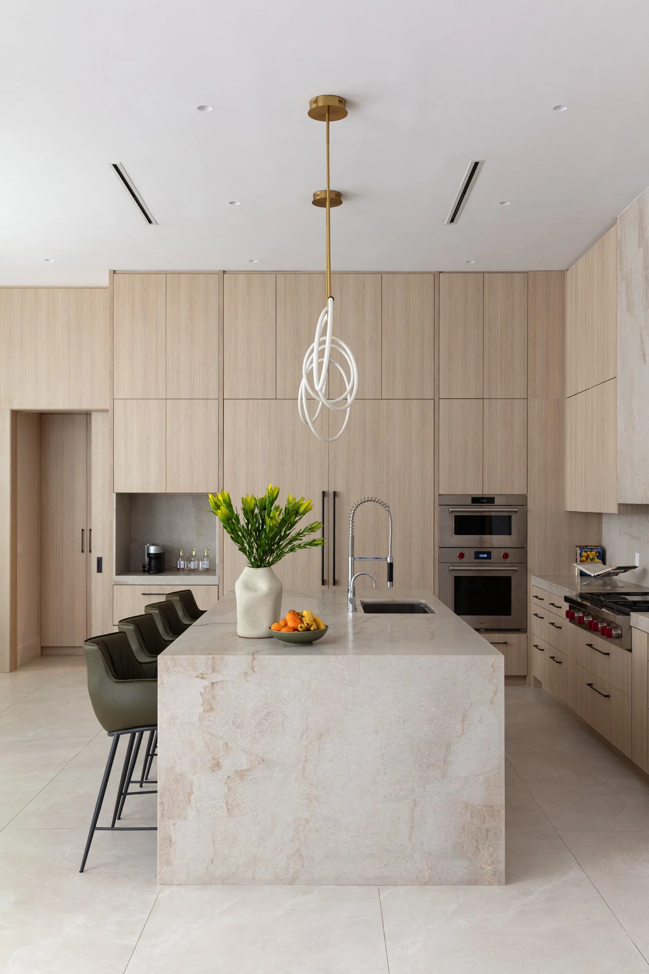 belmont-maca-interiors-@davehenzstudio-img03.jpg