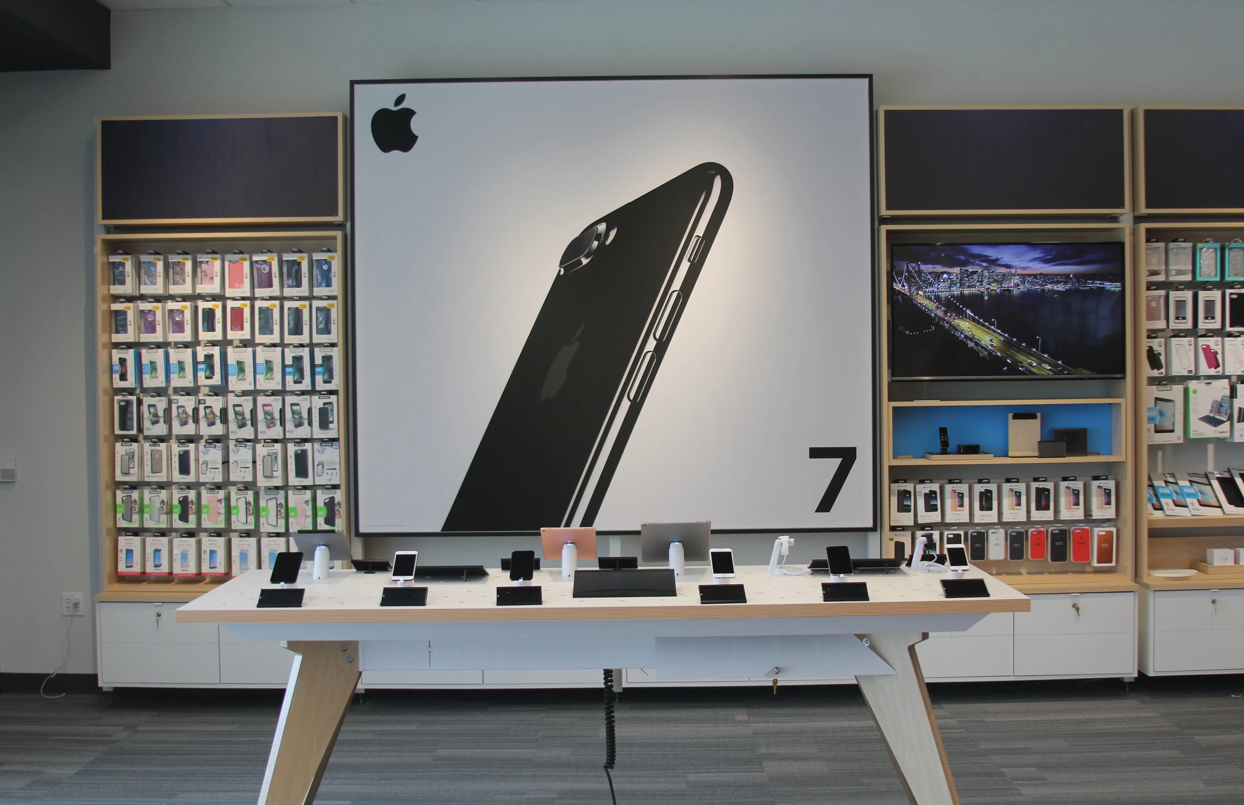 Apple.jpg