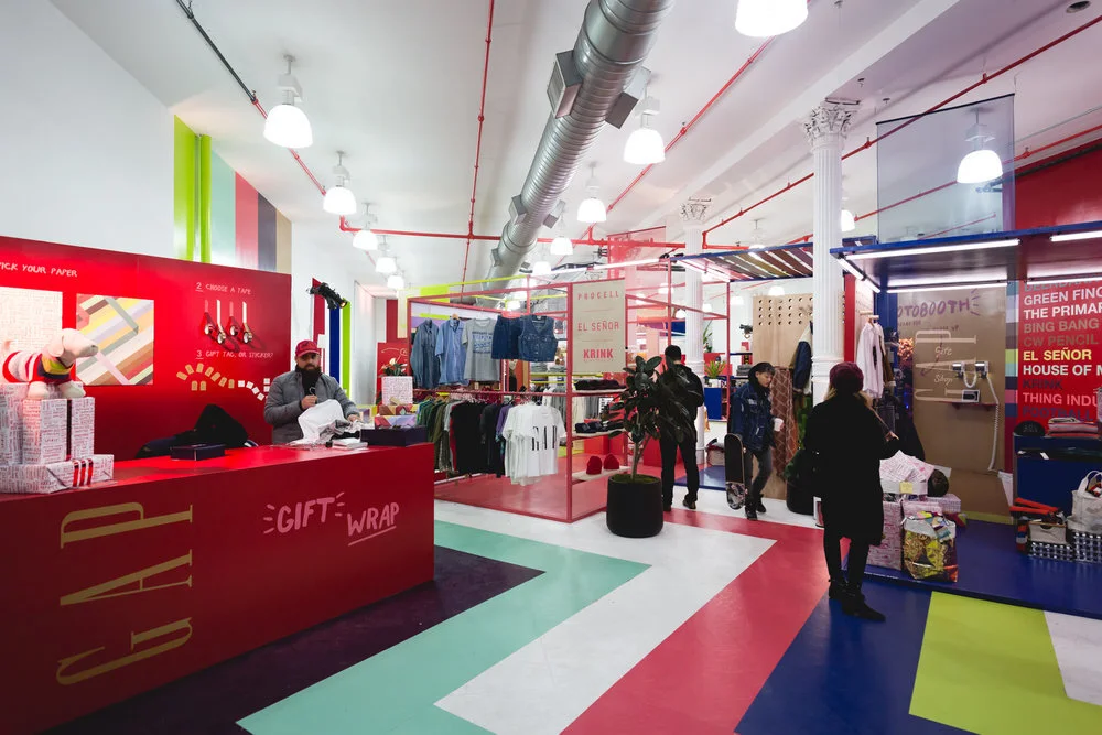 GAP HOLIDAY POP UP
