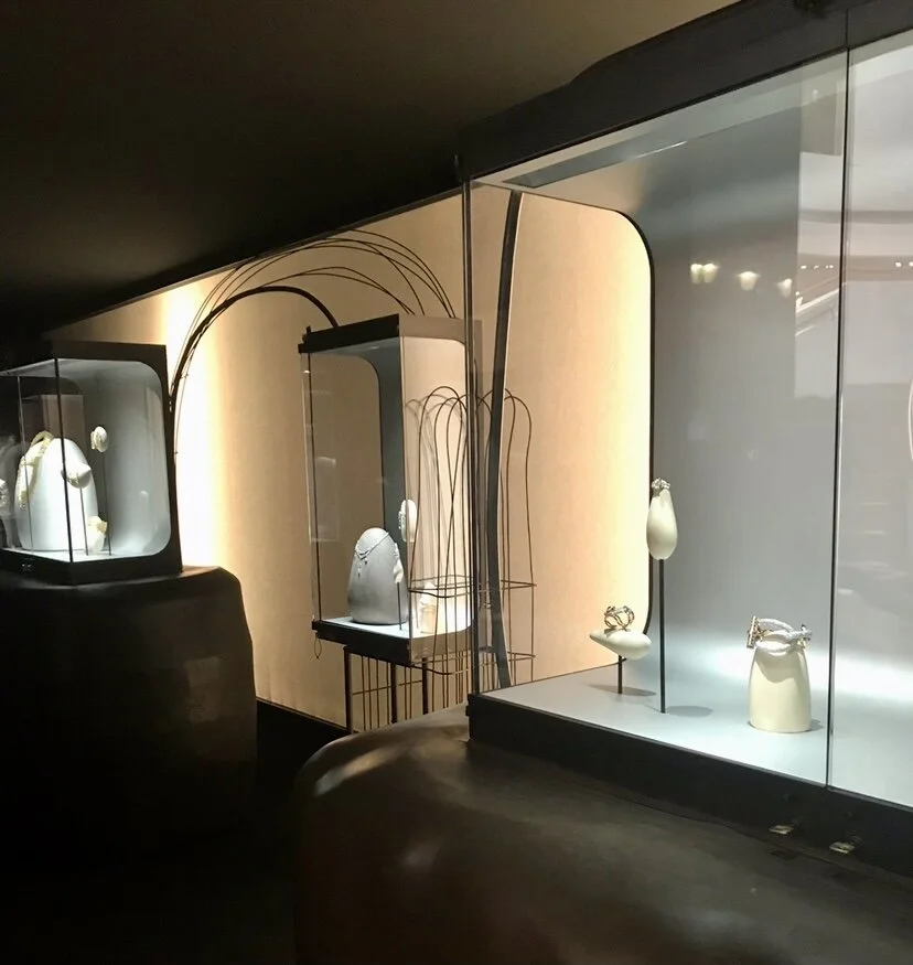 HERMÈS Enchaînements libres PRESENTATION + IN STORE EXHIBITION