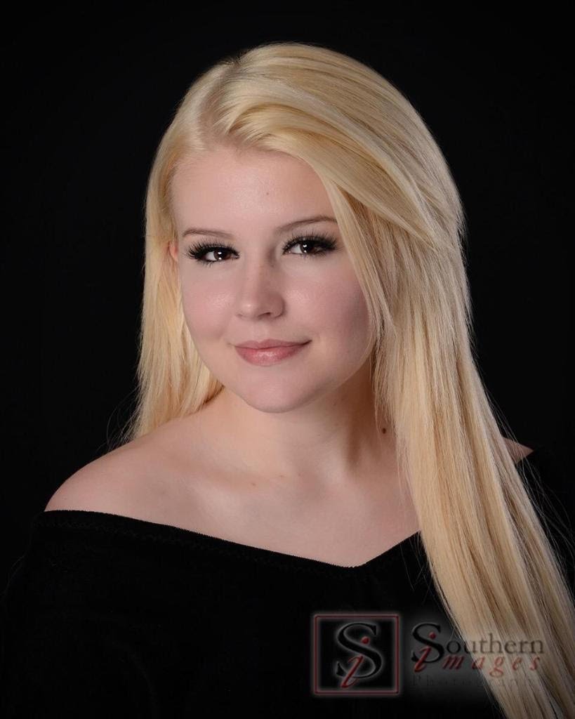 Senior Picture Amy Clevenger - Amy Clevenger.jpg