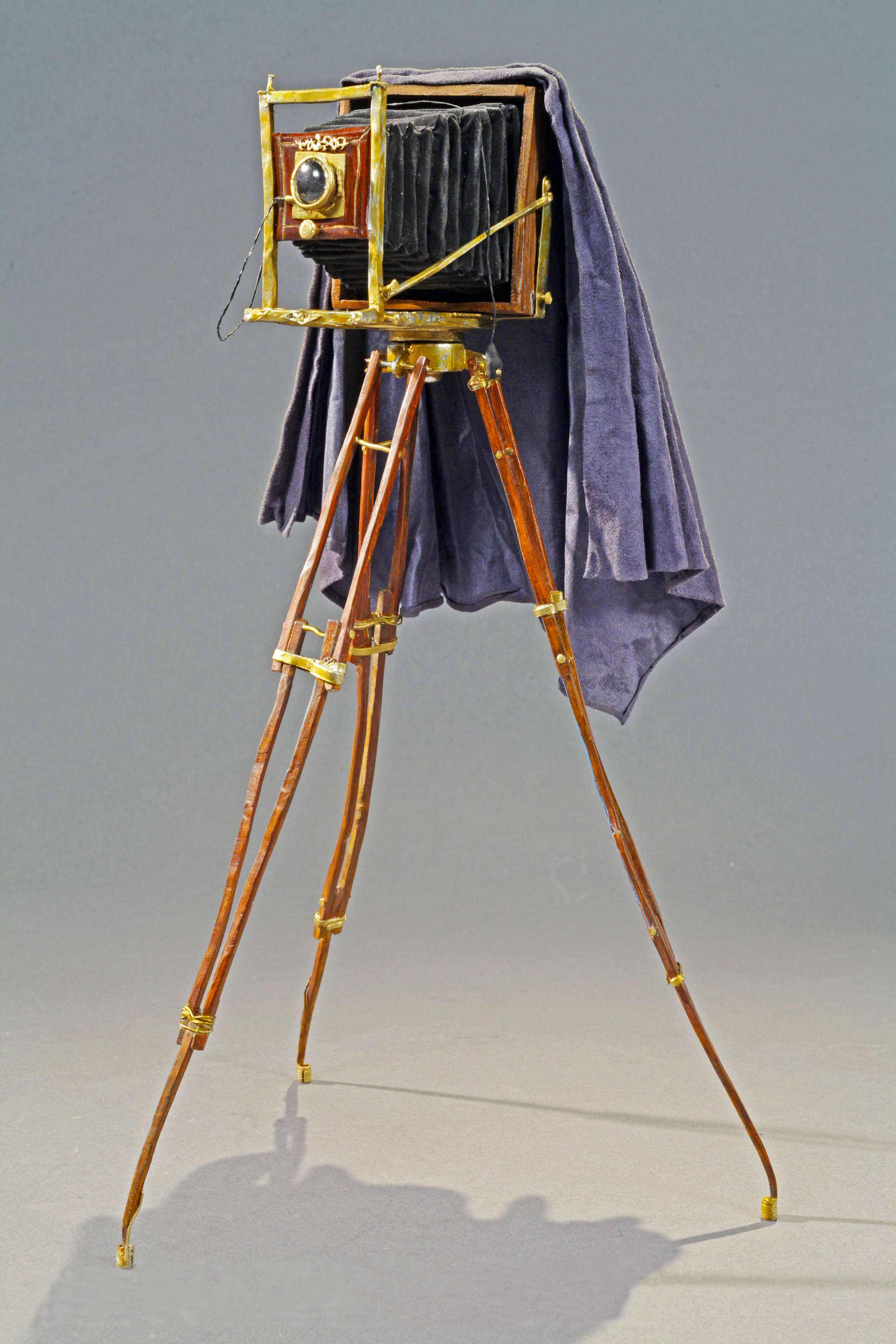 Camera02.jpg