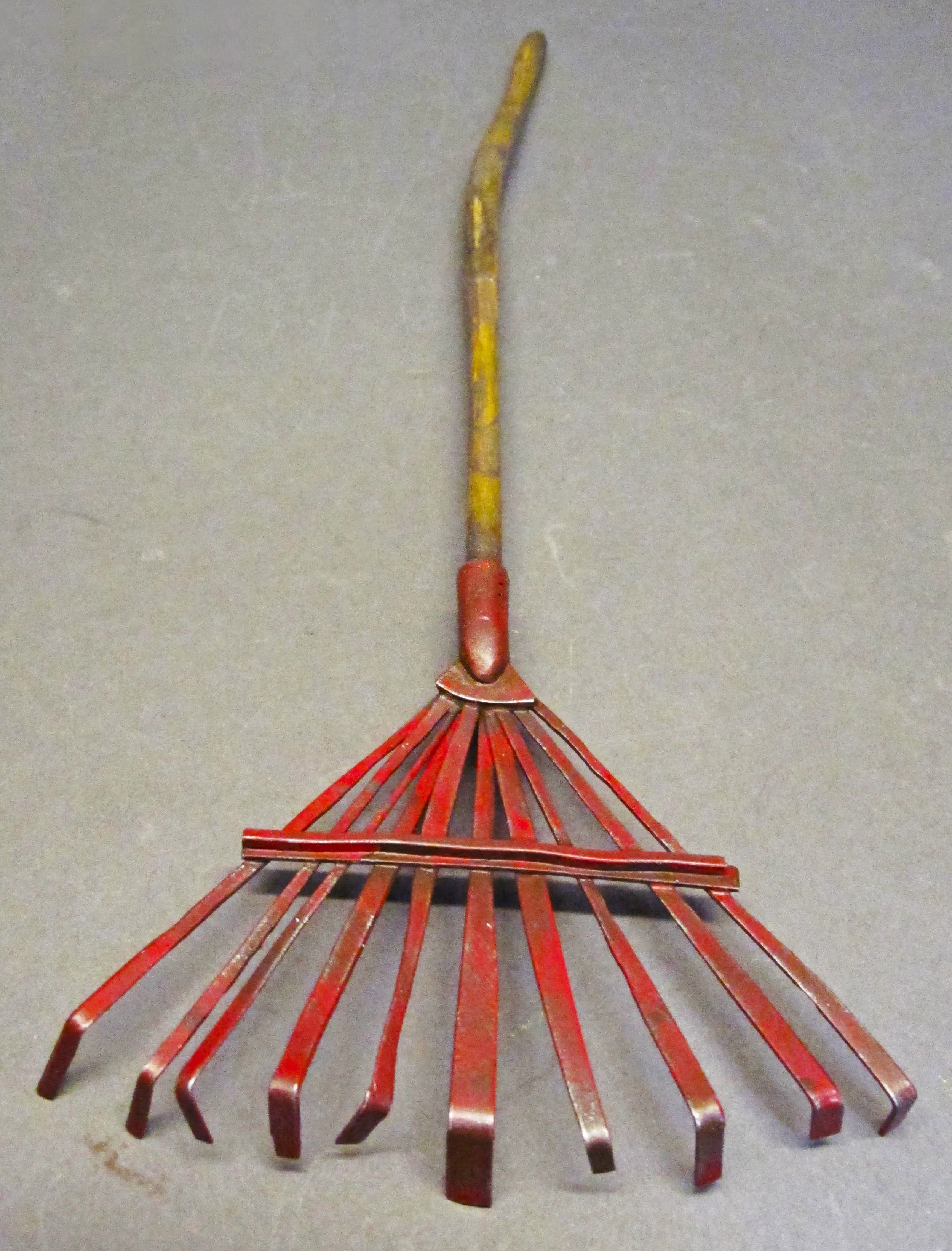 Rake.jpg