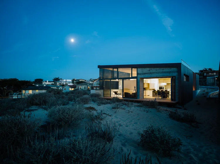 SaganPiechota_Monterey245_ff-1995 copy.jpg