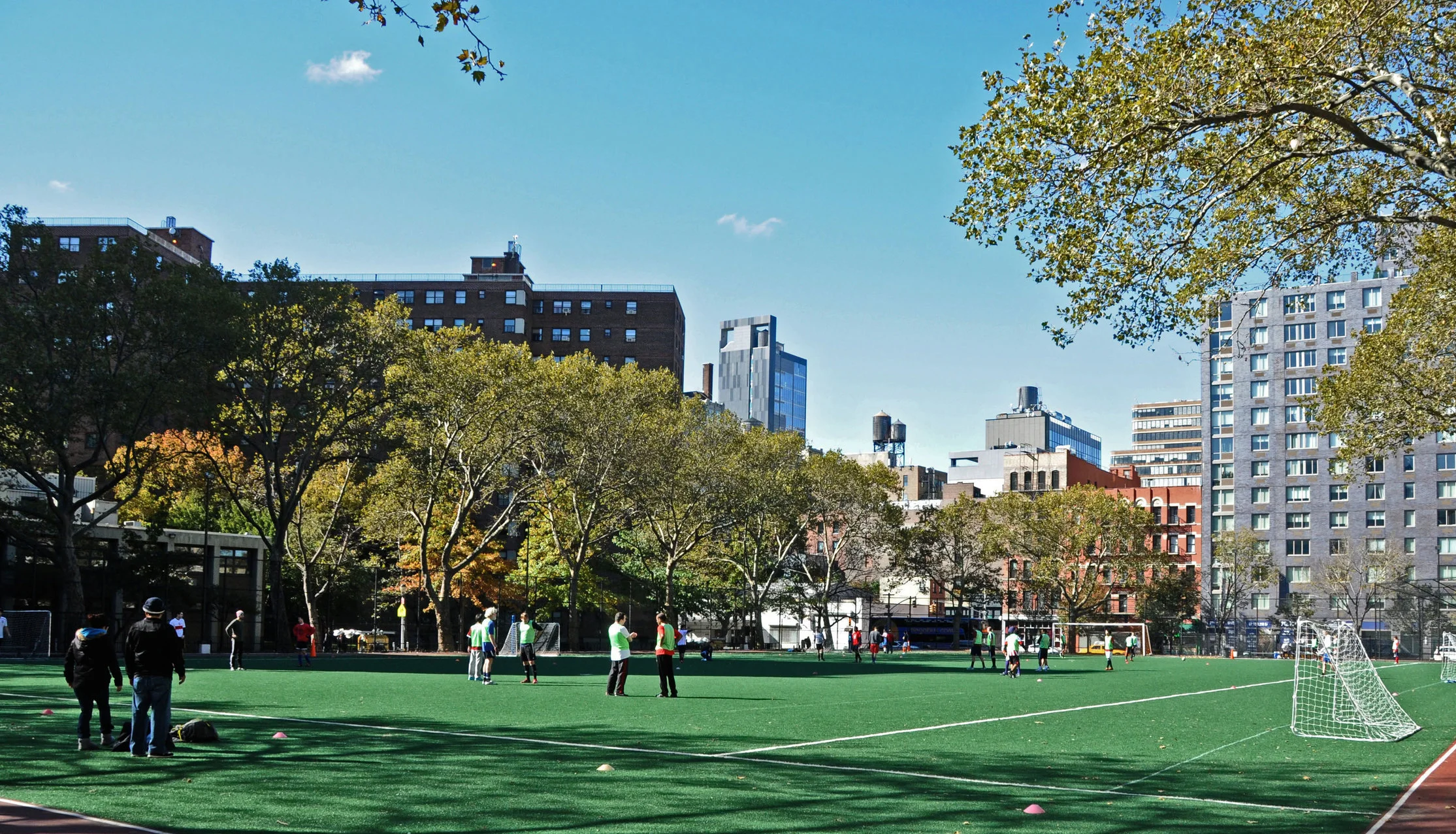 Manhattan Downtown Lower West Side Chelsea Park — NYC Footy