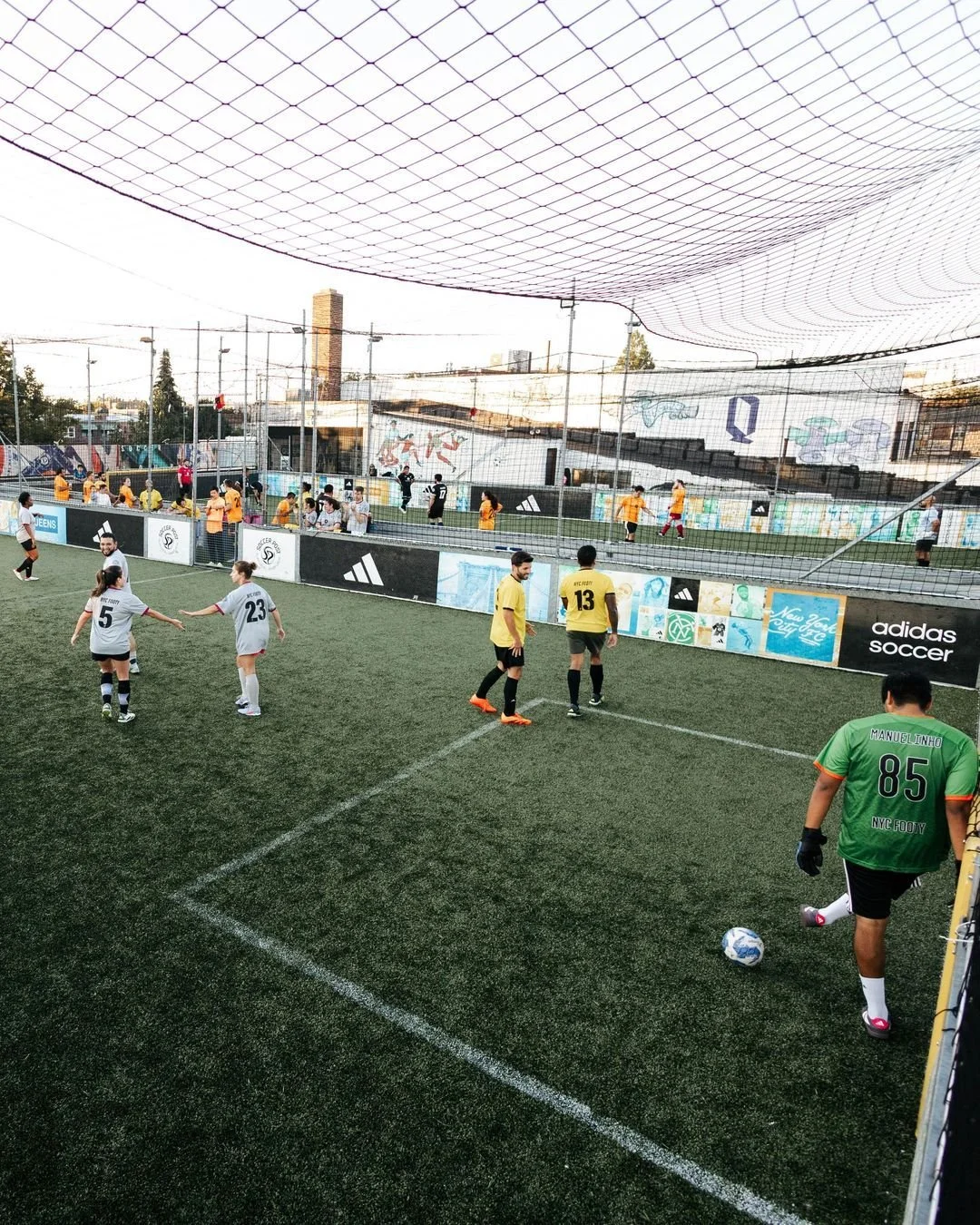 🚨 LIMITED SPOTS LEFT @ Upper 90 in Astoria for Winter 2026!⚽️

Grab your spot before it's too late:

📅 Wednesdays | 5v5 | P3/P4
📅 Thursdays | 5v5 | P2/P3
📅 Thursdays | 5v5 | P3/P4
📅 Thursdays | 5v5 | P4/P5

Register now at the 🔗 in bio