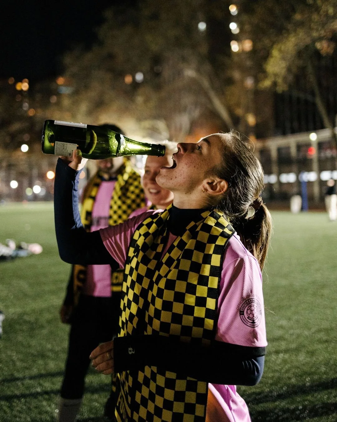 Black Out Wednesday takes on a whole new meaning when you're in your 30's (and win your Footy league) 🍾⚽️

📸 Chelsea Park Fall P2 Champs: B.L.U. Ballers