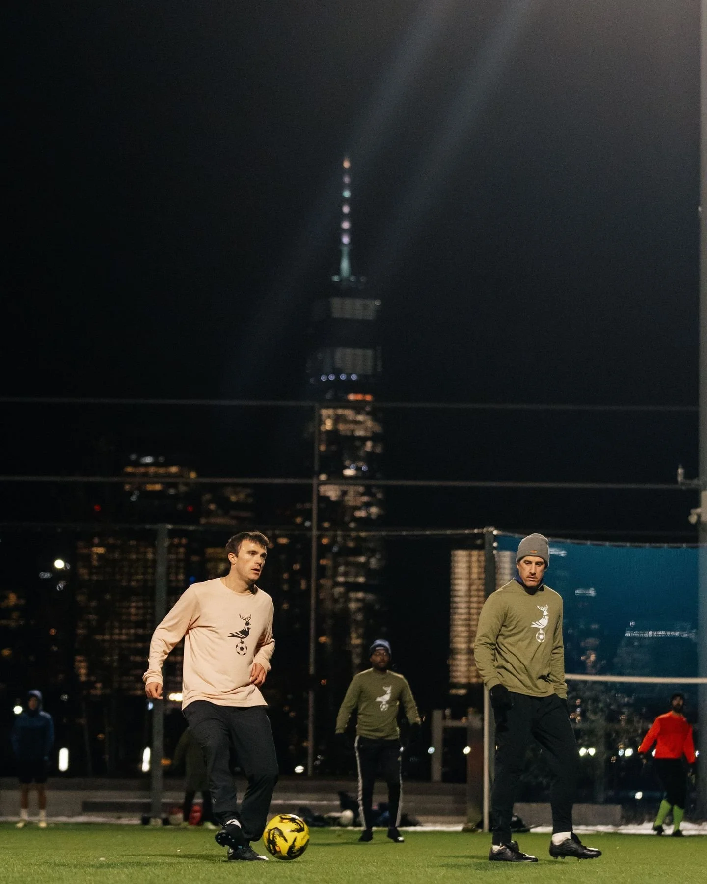 Looking for the perfect New Years resolution? 🎆👀

Footy keeps you fit (and making new friends) at 📍@husdonriverpark

🗓️ Saturdays | West Village (Gansevoort Peninsula) | 7v7 Coed (50/50) | P4

This is (for real!!) one of the final spots open for 