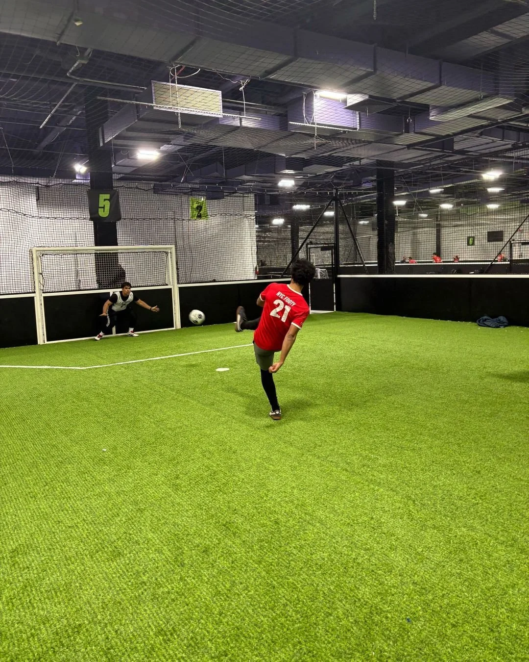 🚙 WESTCHESTER FOOTY IS ALMOST HERE ⚽️

The wait is OVER. Westchester Footy's inaugural season kicks off January 18th and we're bringing the energy to Socceroof New Rochelle. Last chance to sign up starts now:

🗓️ Sundays | New Rochelle (Socceroof) 