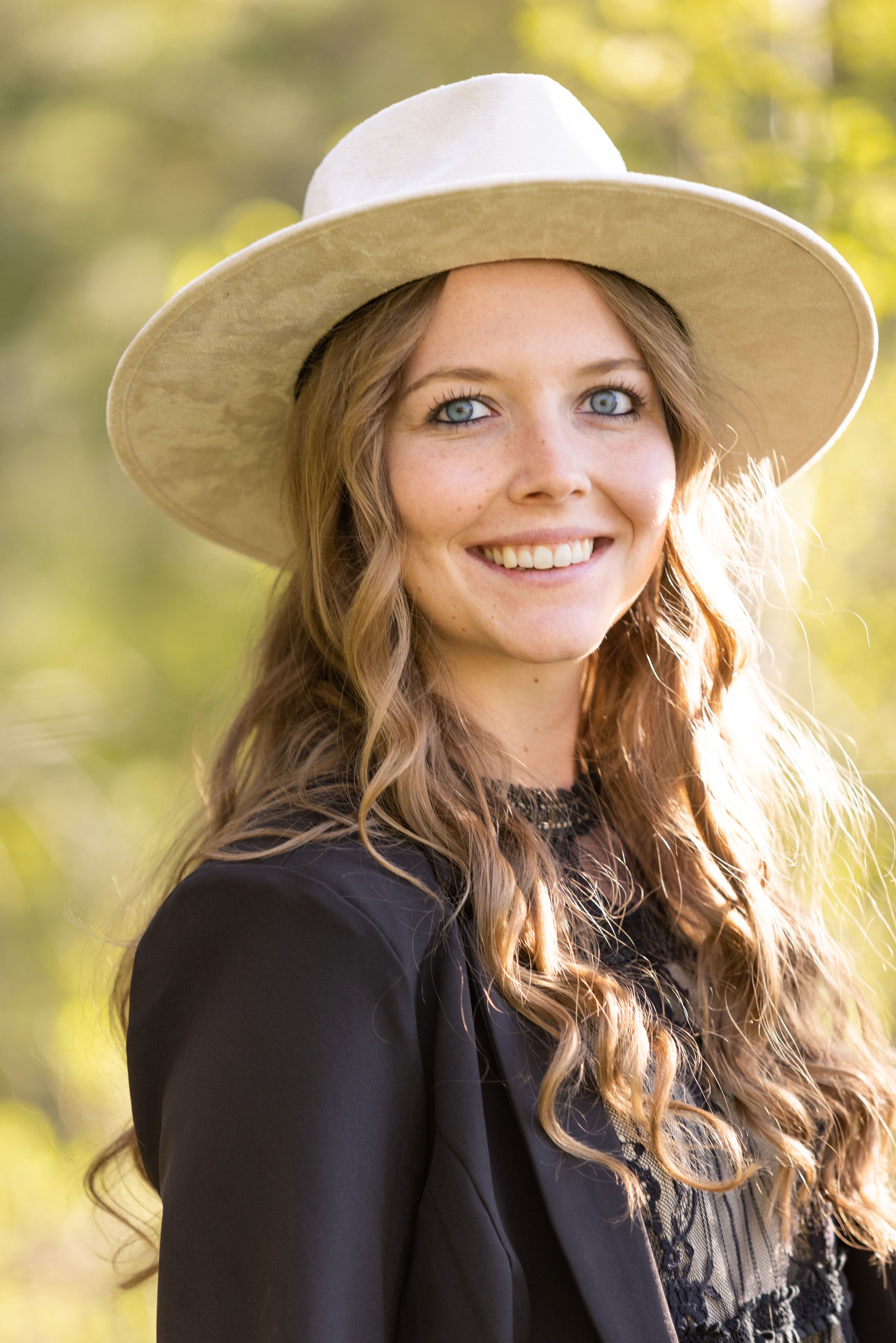 Amanda Padilla for Senate 17