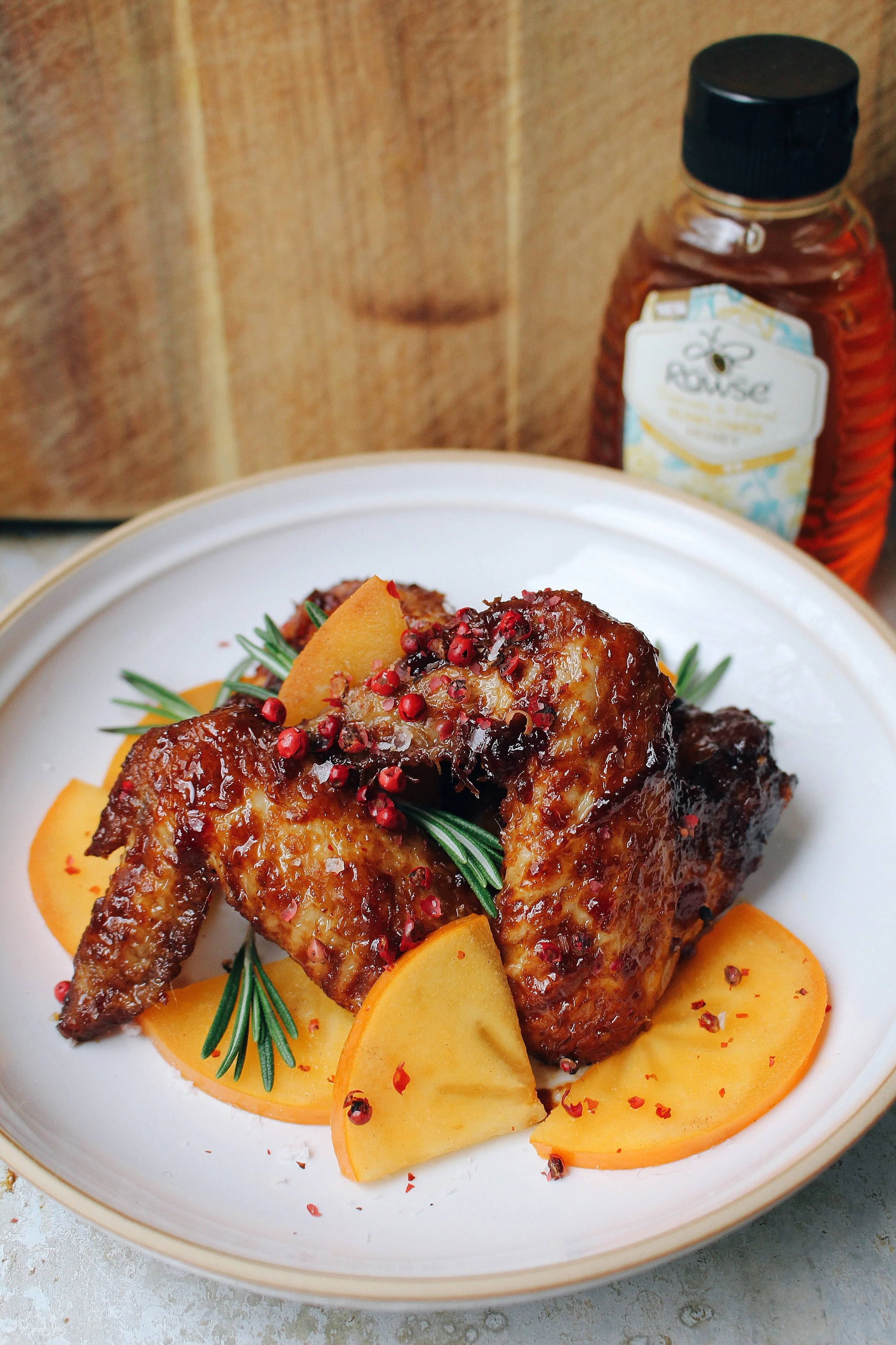 Honey glazed chicken wings - Rowse Honey.