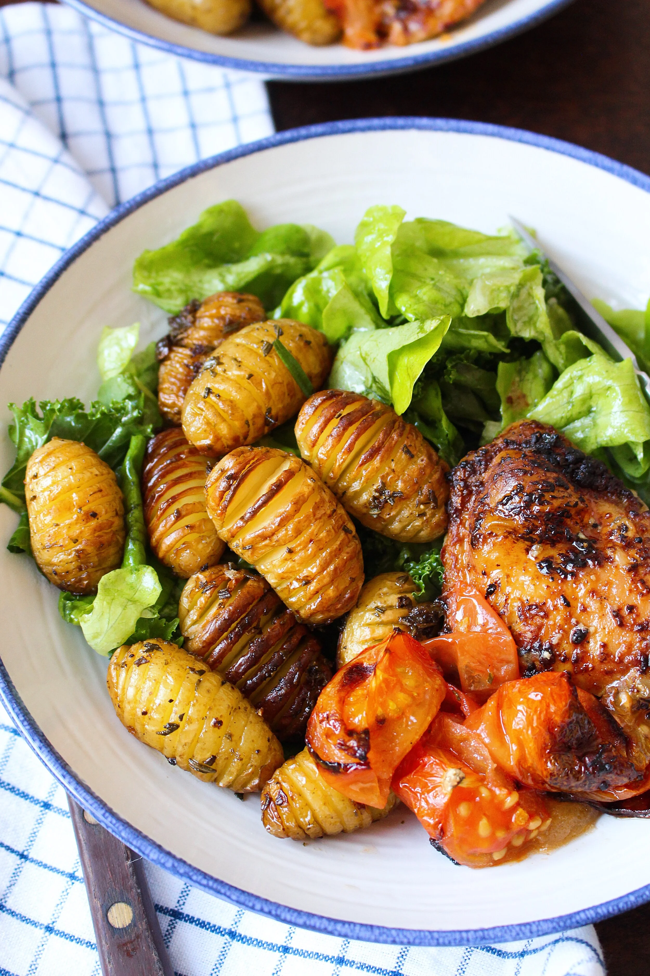 GRILLED CHICKEN THIGHS, ROSEMARY BABY POTATOES, KALE SALAD