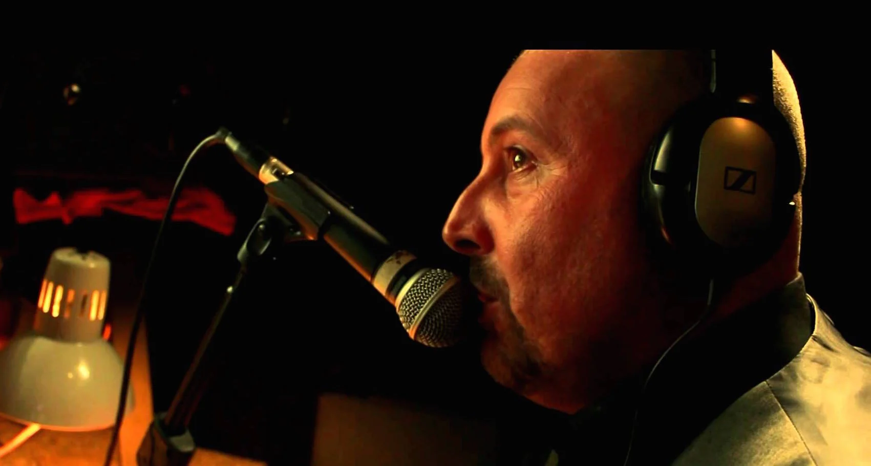 Philip Baglini Olland al microfono di LondonONEradio