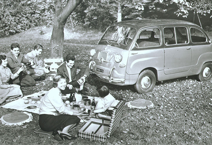 Fiat_1956_120anniversary_multipla_4_tablet portrait_730x50013.jpg