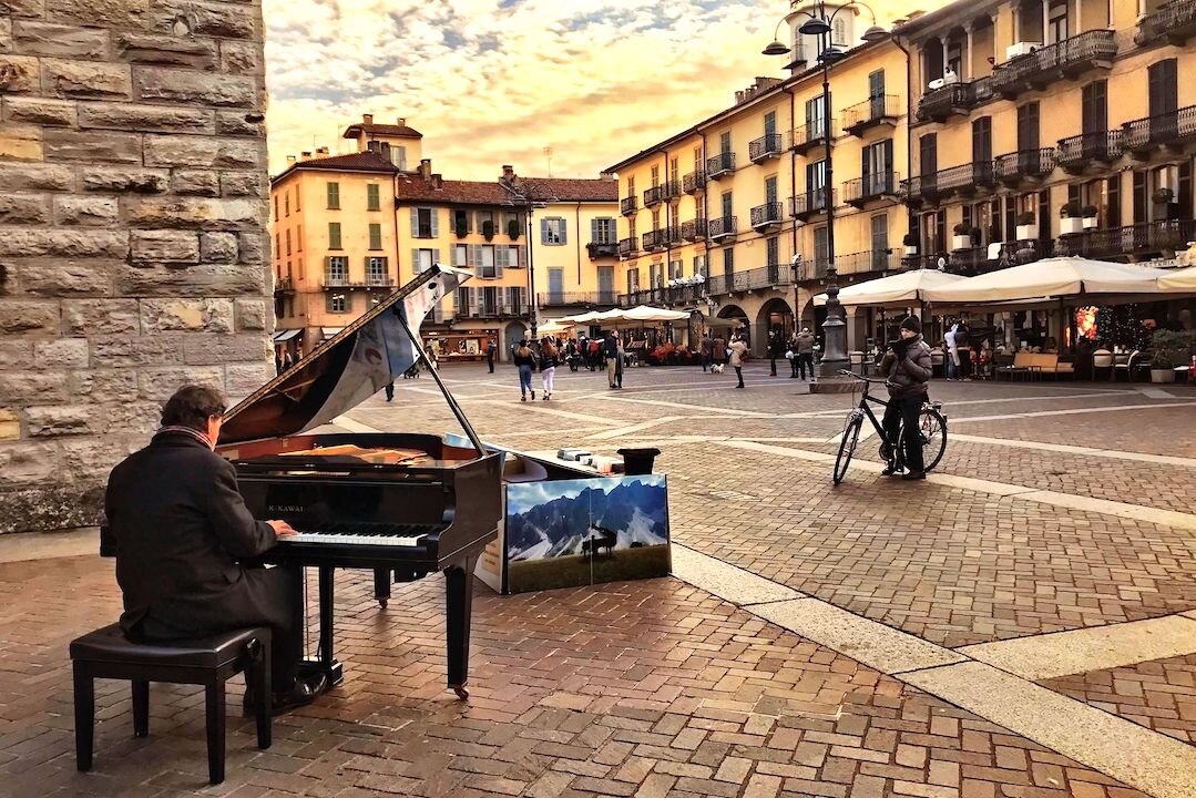 centro_città_padova_paolo_zanarella_paolozanarella_pianista_fuoriposto_fortemovie_musica_piano_classica.jpg