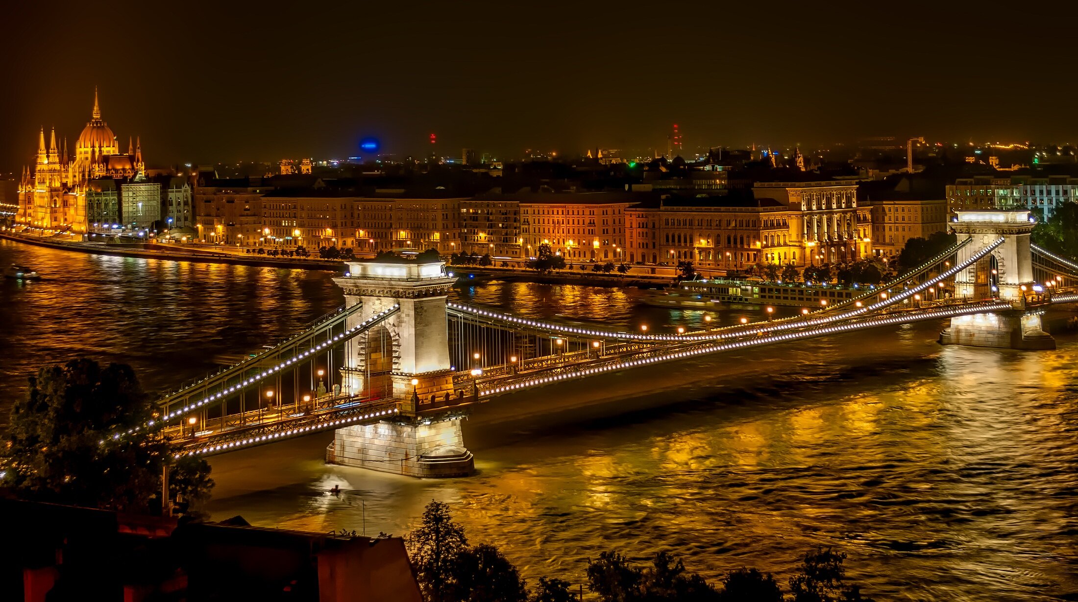 budapest-ponte.jpg