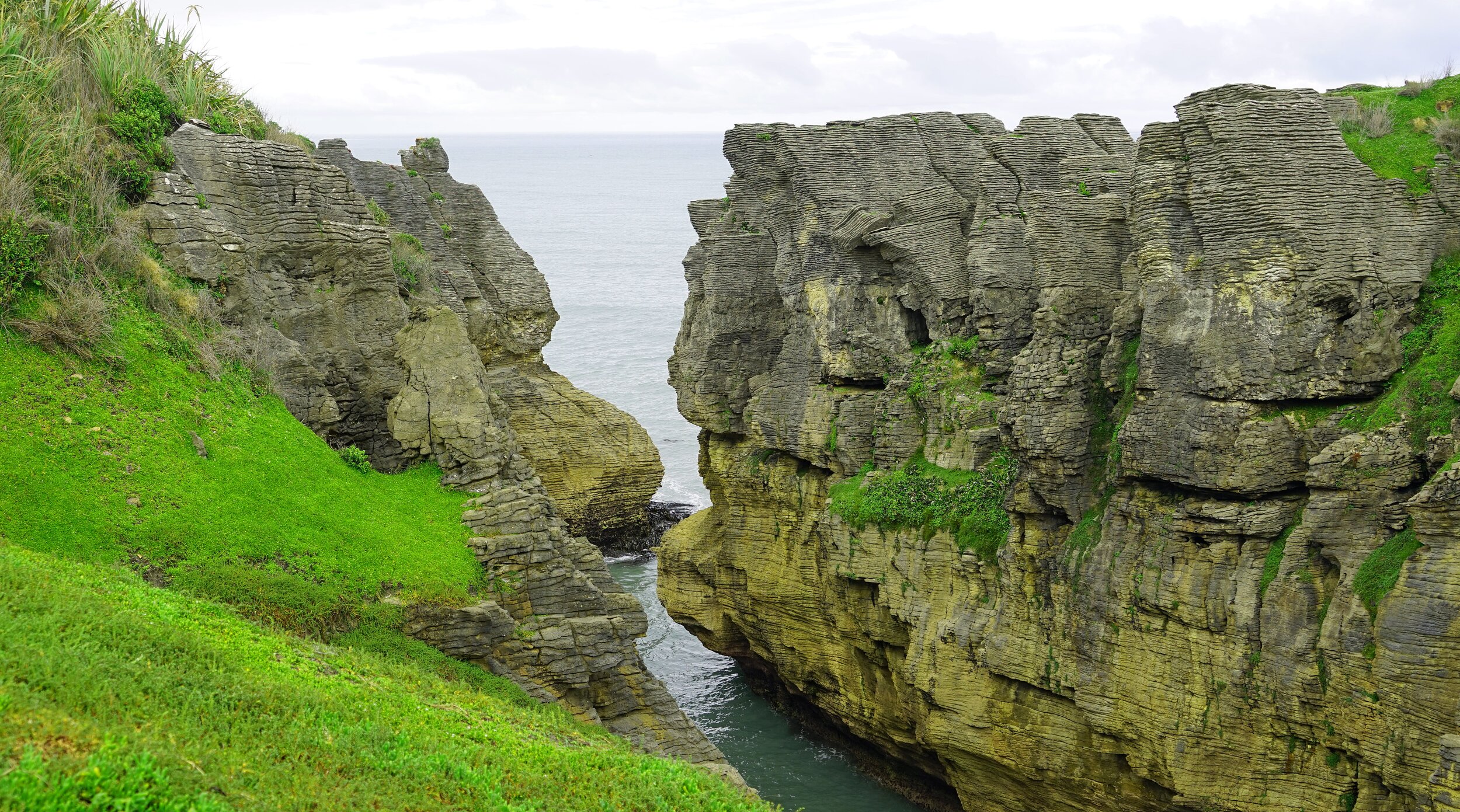 pancake-rocks-bernd-hildebrandt.jpg