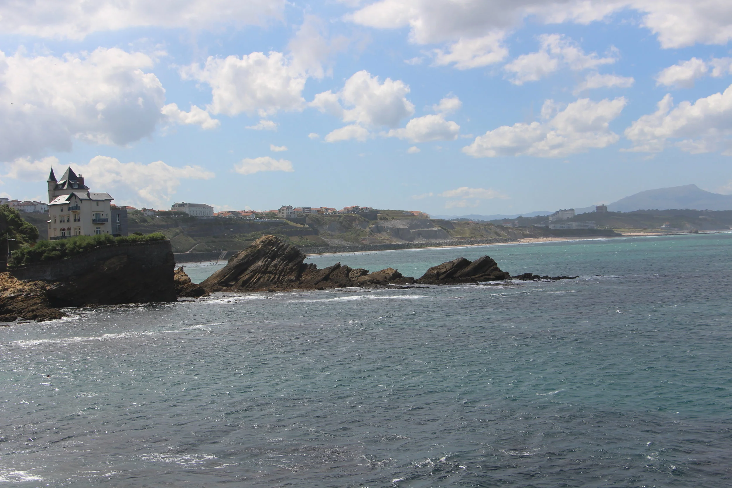 Entre la Plage du Port Vieux et la Plage des Basques