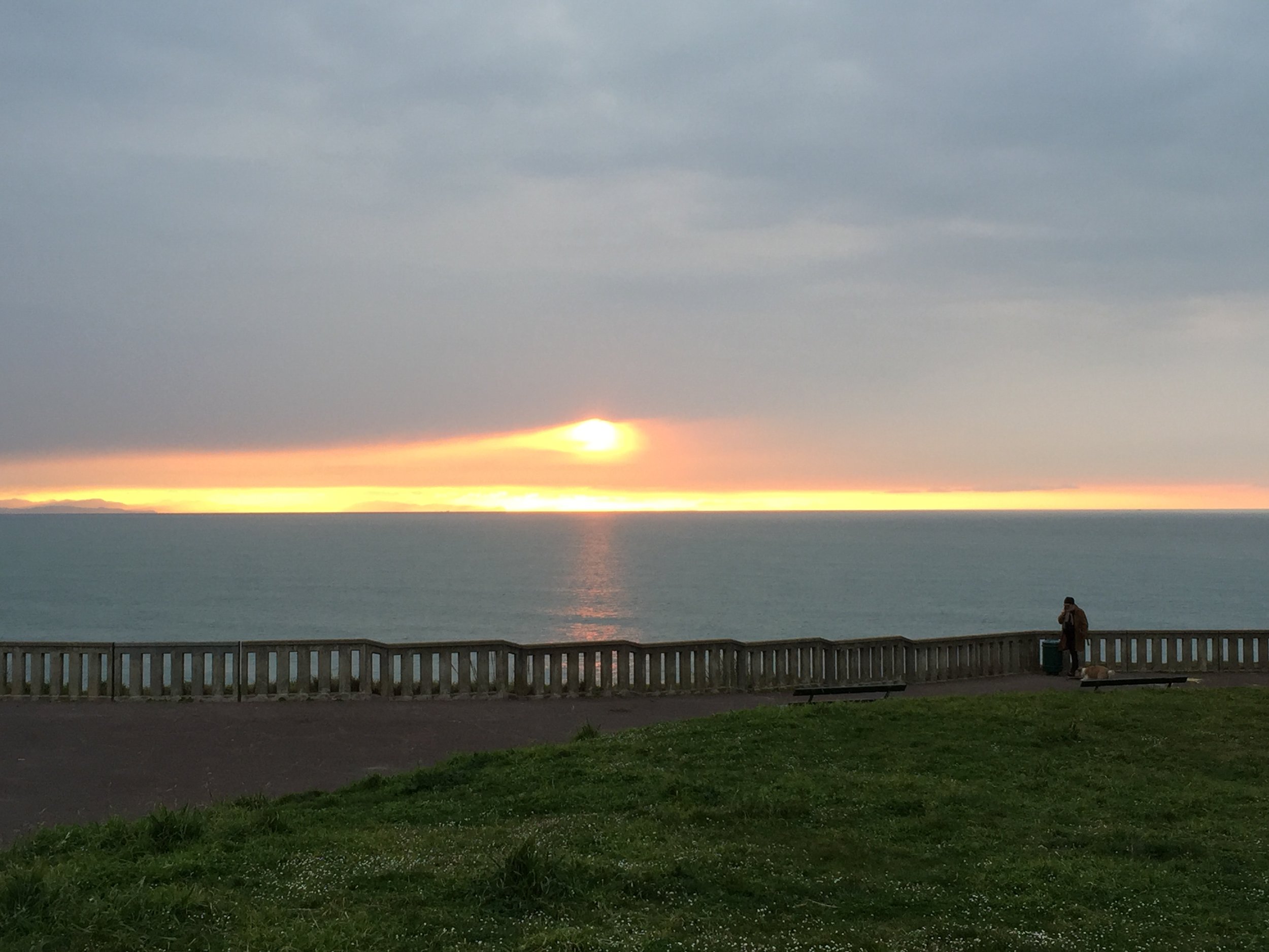 Coucher de soleil vu de la Côte des Basques