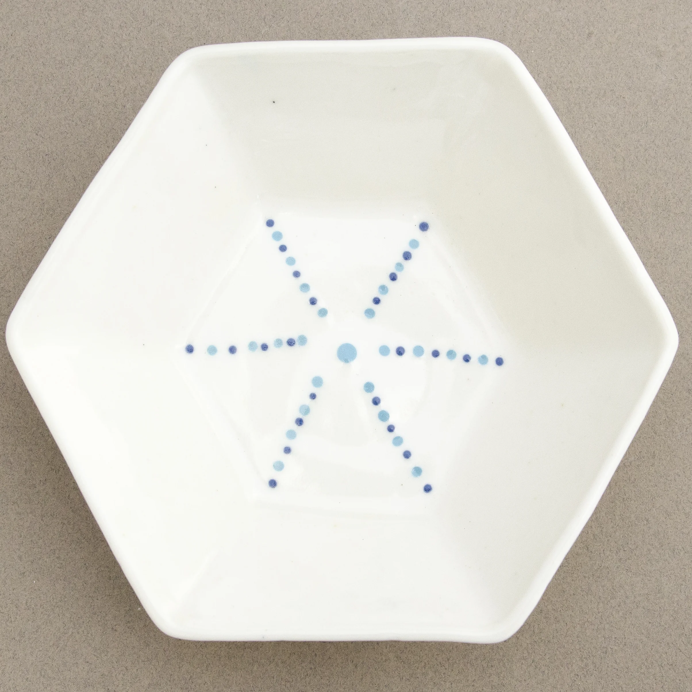 handemade-bowls-perth-blue-dots.jpg