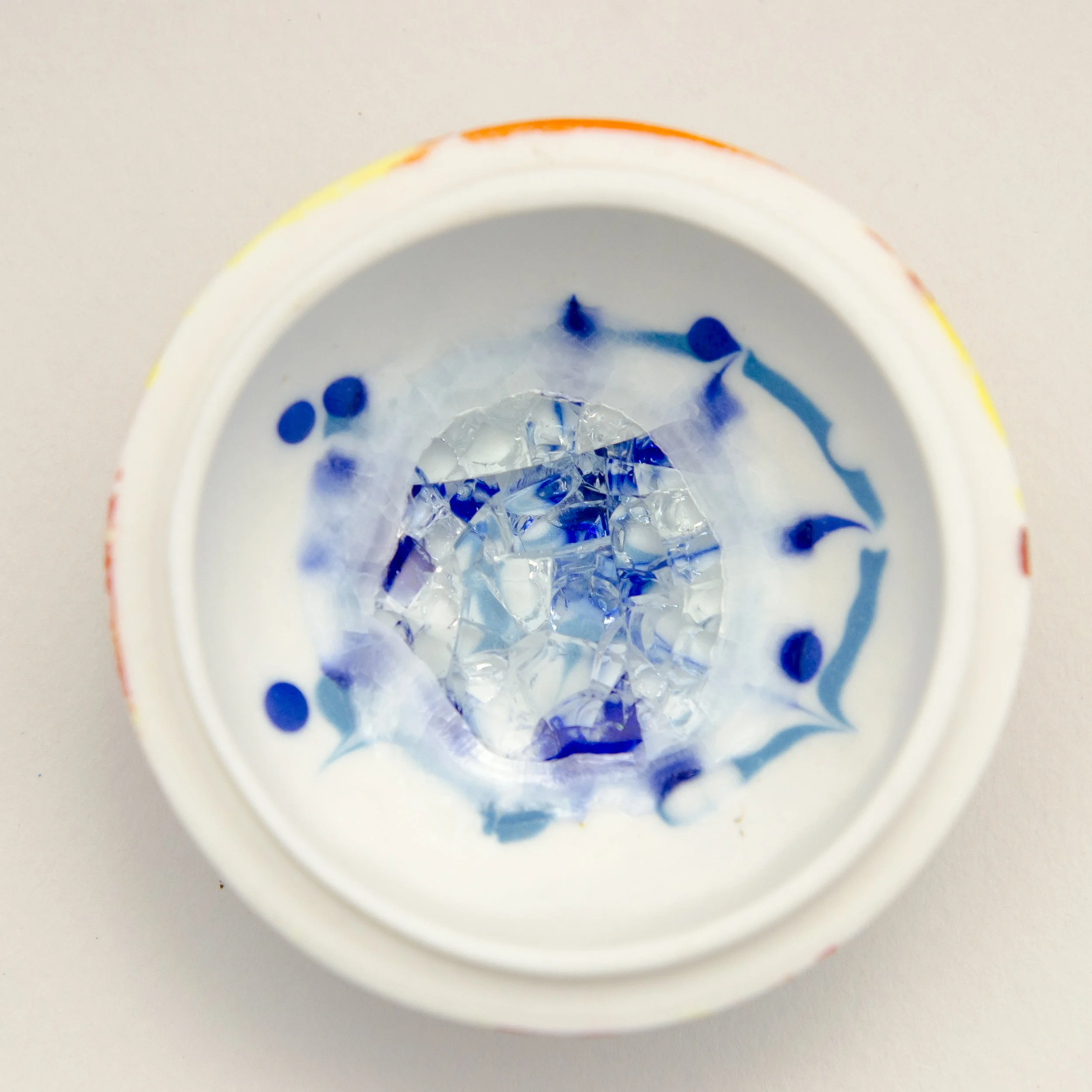 handmade-ceramic-egg-earth_6.jpg