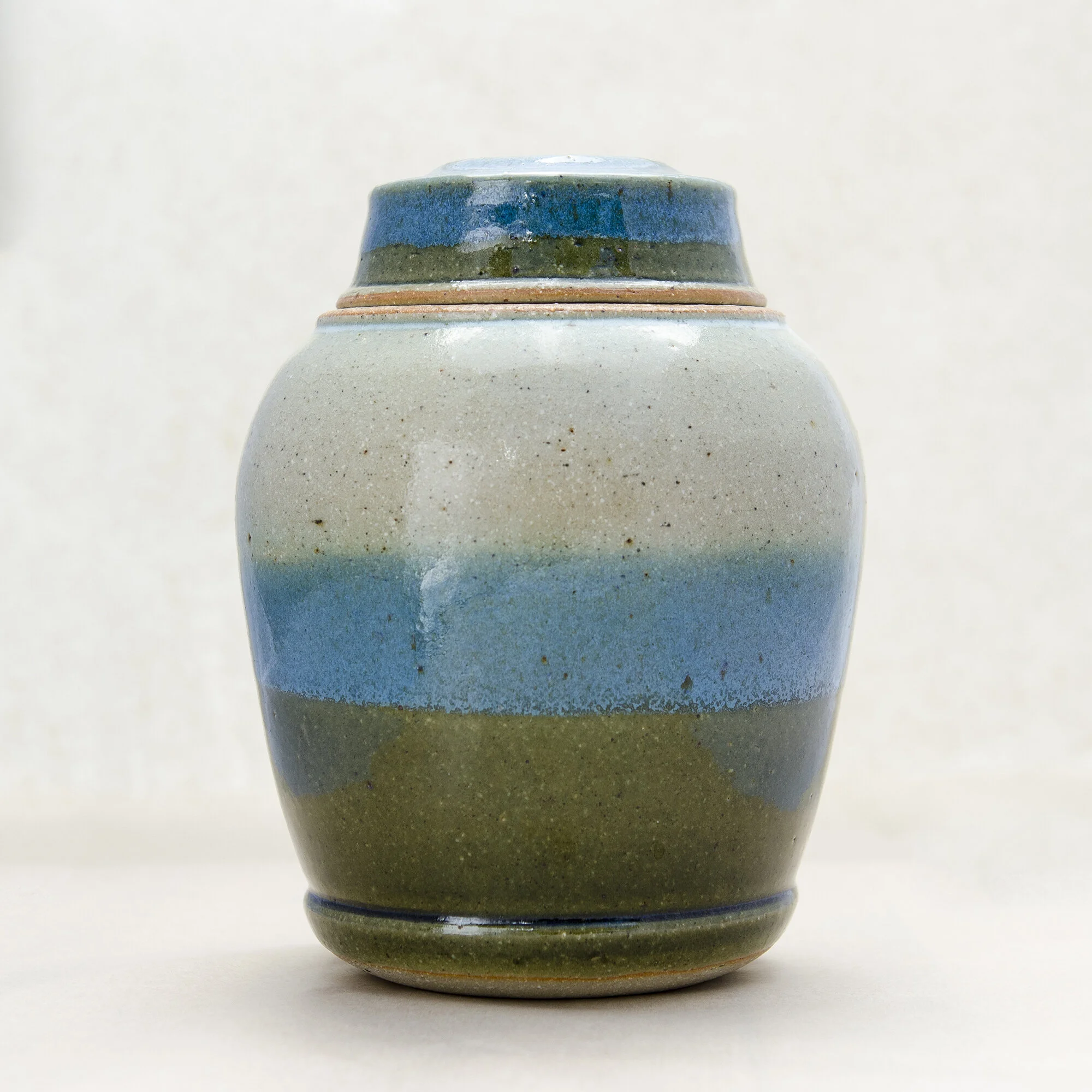 Urn | 48kg 106lb pre-cremation | Paraburdoo