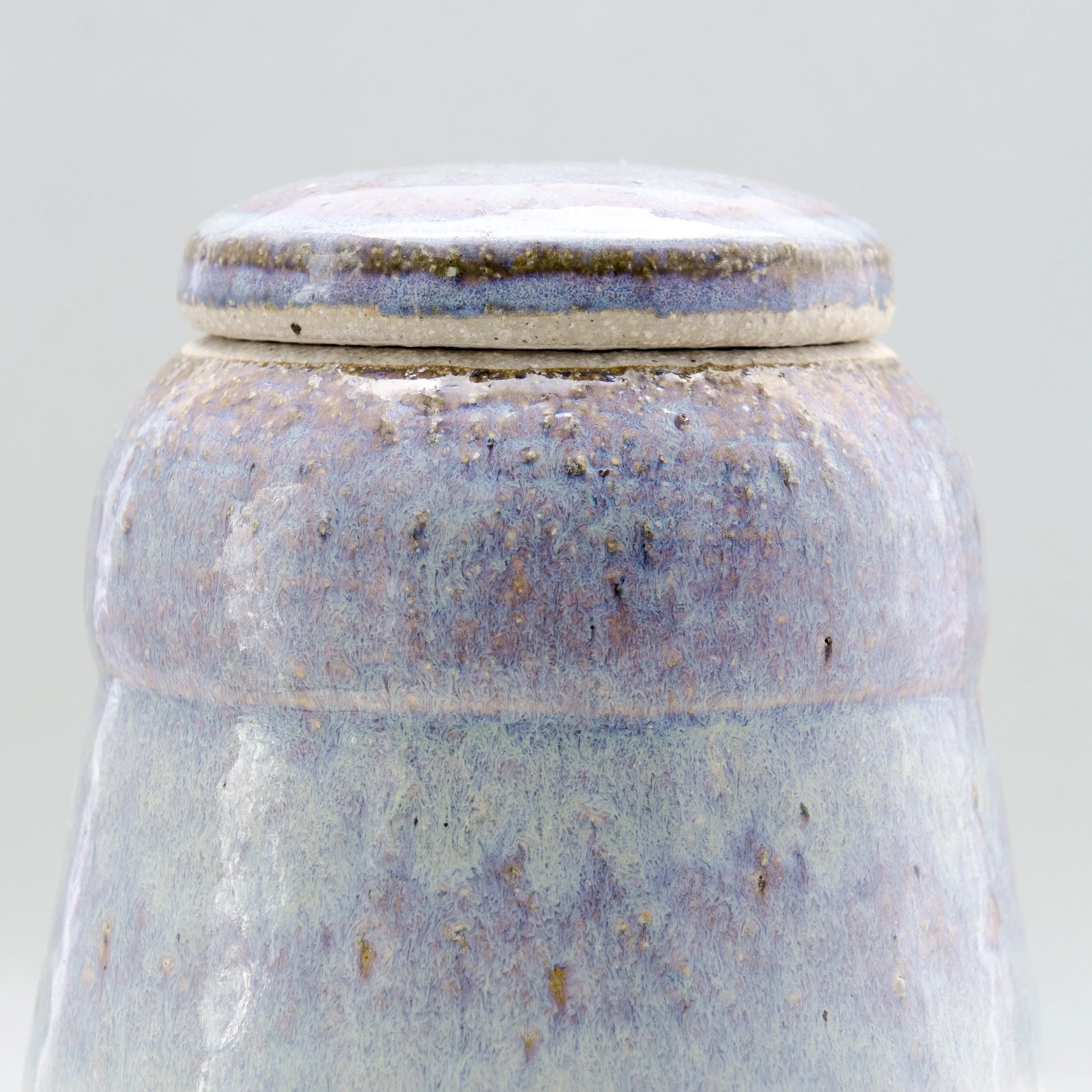 handmade-ceramic-urn_2.jpg