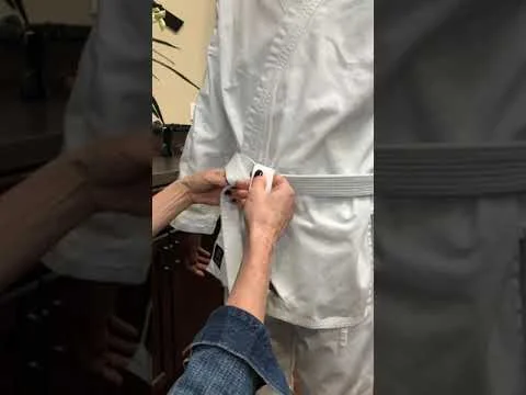 How to tie your Karate Belt