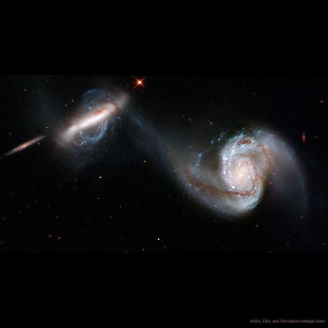 ♾ @NASA @esa_earth @hubbleheritage