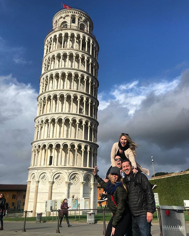 Obligatory Pisa tourist pic! @jclonts04 @jennyhillgirl @aaronroberthill