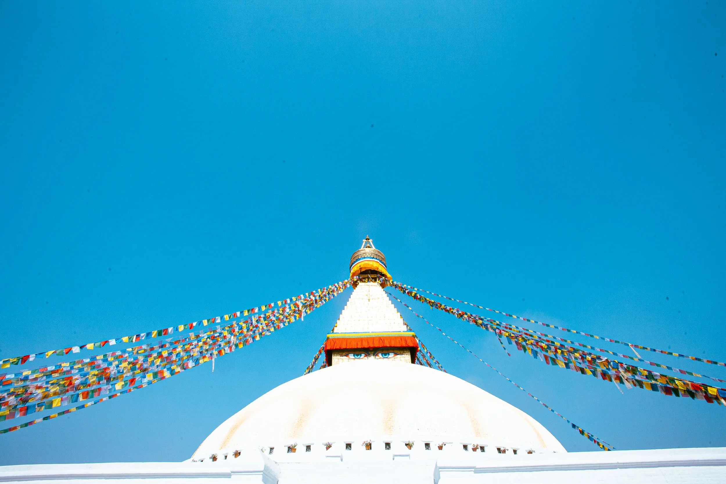 NEPAL_2010_bodhnath_4_prayer flags_x.jpg