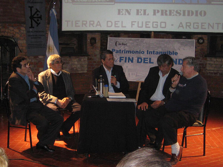  Alberto Gómez, Miguel Garro, Manuel Valdivia  Raúl Espinillo y Héctor Coria 