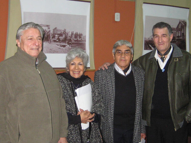  Héctor Coria, Norma Lezcano de Noguera, Miguel Garro y Pedro Coria 