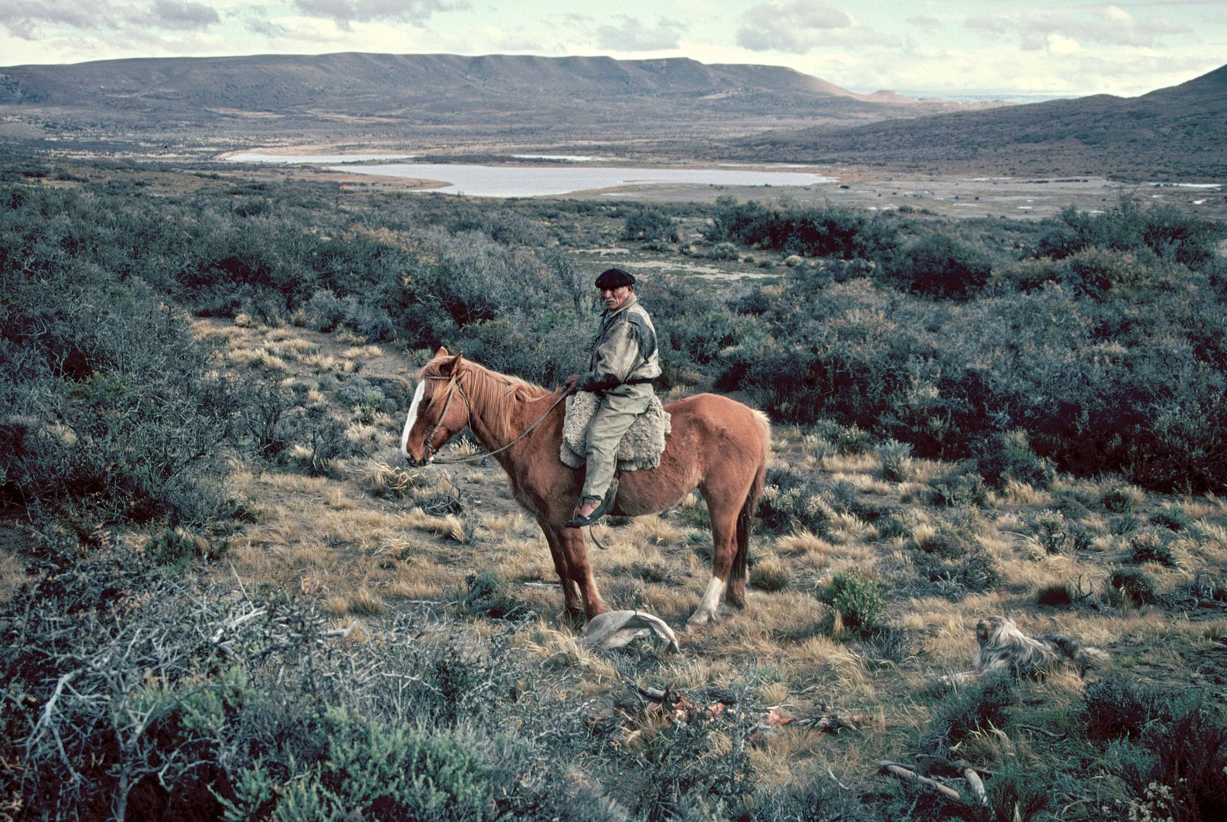 2 Alberto QUILCHAMAL El Chalia - CHUBUT 1998.jpg