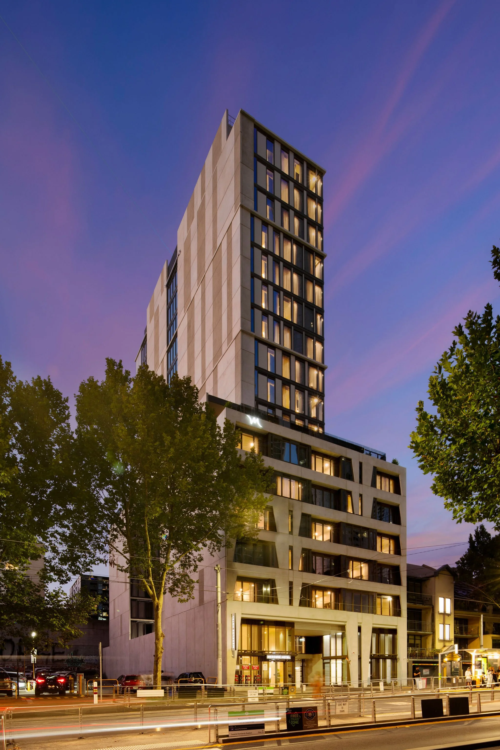 Exterior_Evening_02.jpg