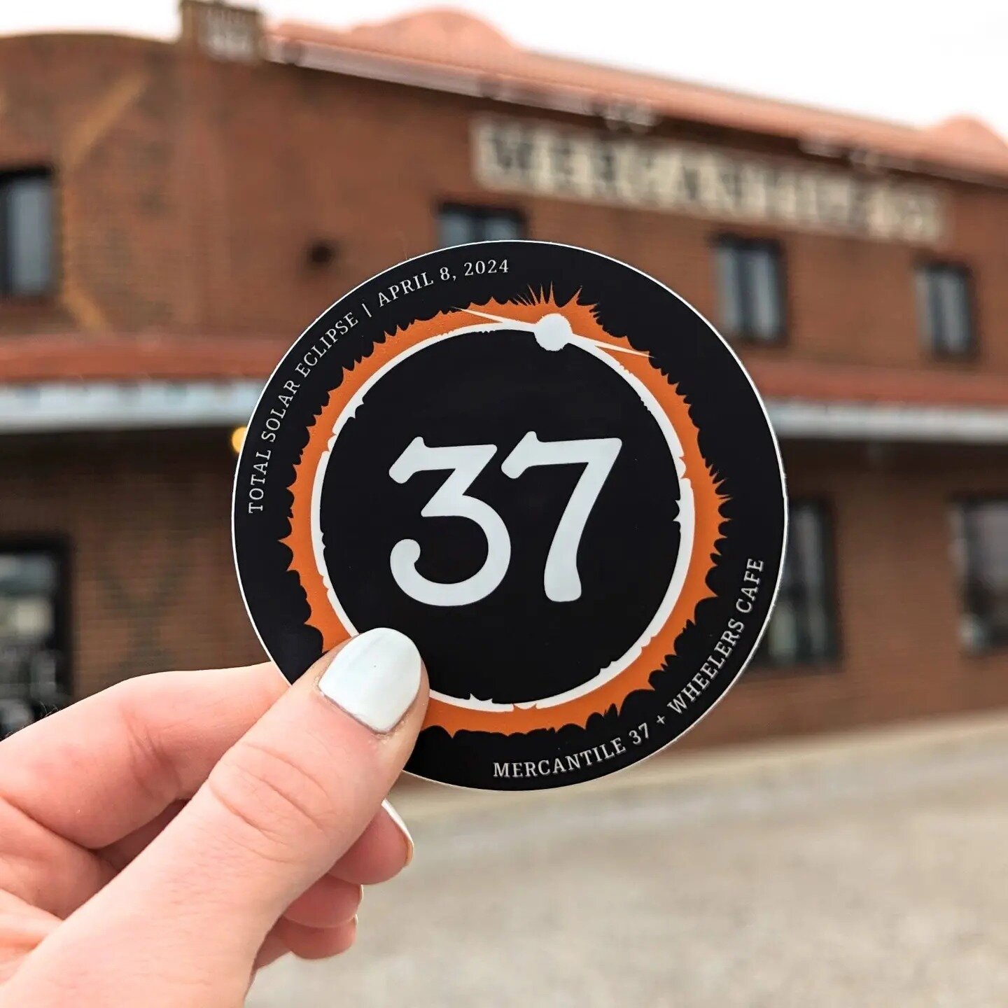 Have you seen the weather for Monday? It's showing 71 and sunny! We're ready for the eclipse! 

Come out and hang with us, open Monday 12-4.

#eclipse2024 #eclipse #indianaeclipse #wheelerscafe #mercantile37