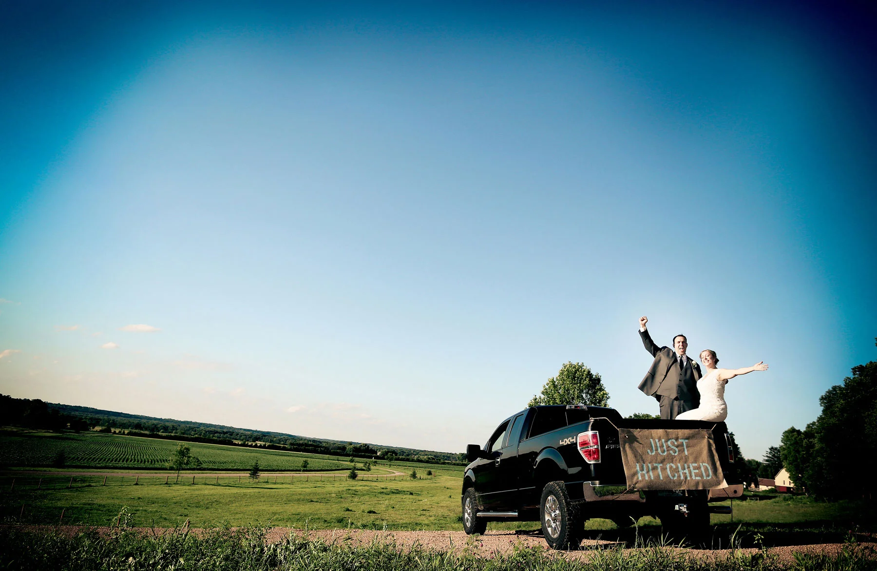 16-Minneapolis-Minnesota-Wedding-Photography-by-Vick-Photography-Minnesota-Harvest-Apple-Orchard-Rustic-Emilie-&-Giovanni.jpg