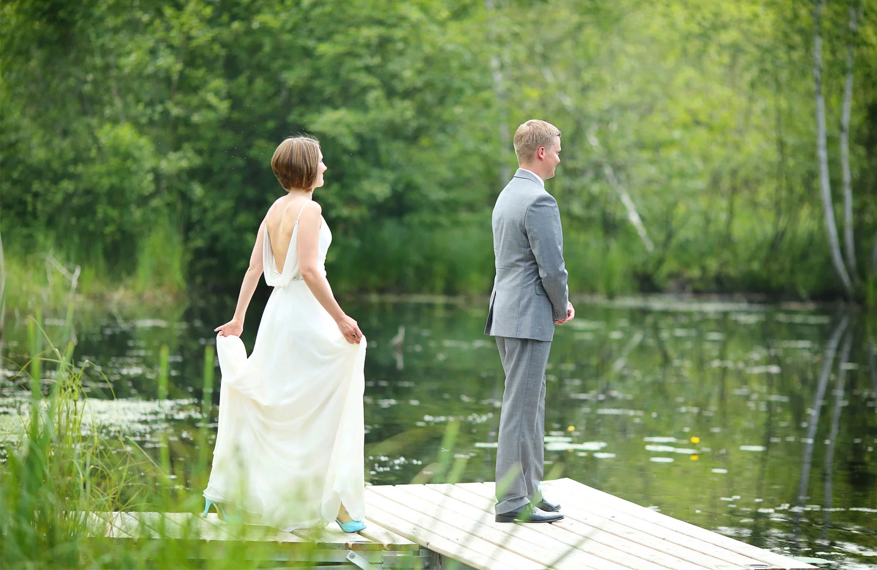 02-Wisconsin-Wedding-Photography-by-Vick-Photography-Destination-Wedding-Midwest-Trego-Lake-First-Look-Brittany-&-Matthew.jpg