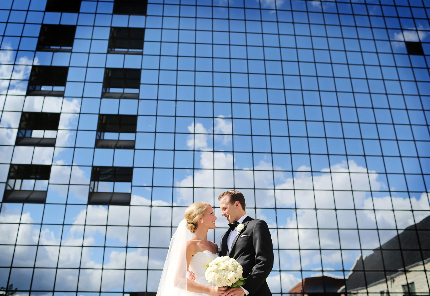 10-Minneapolis-Minnesota-Wedding-Photography-by-Vick-Photography-Downtown-Sarah-&-Brett.jpg