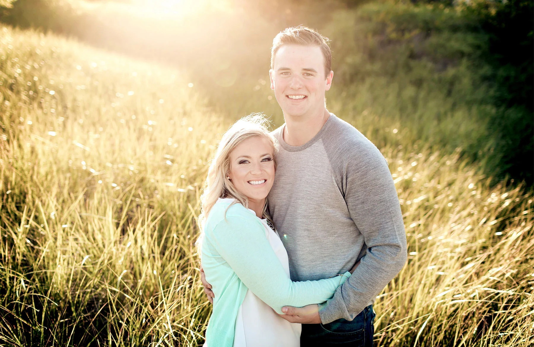04-Duluth-Minnesota-Engagement-Photography-by-Vick-Photography-Rustic-Woods-Nature-Destination-Engagement.jpg