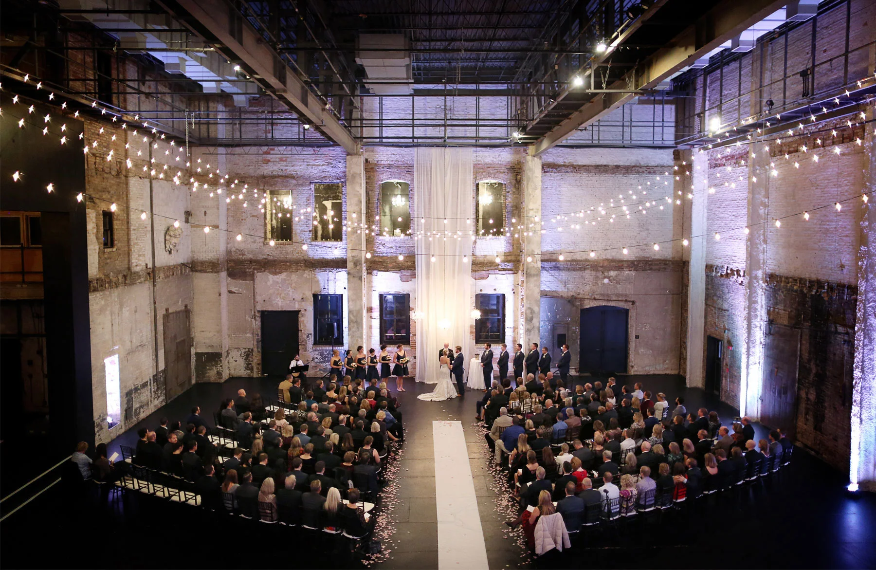 12-Minneapolis-Minnesota-Wedding-Photography-Aria-Ceremony-Downtown-Industrial-Heidi-and-Peter.jpg