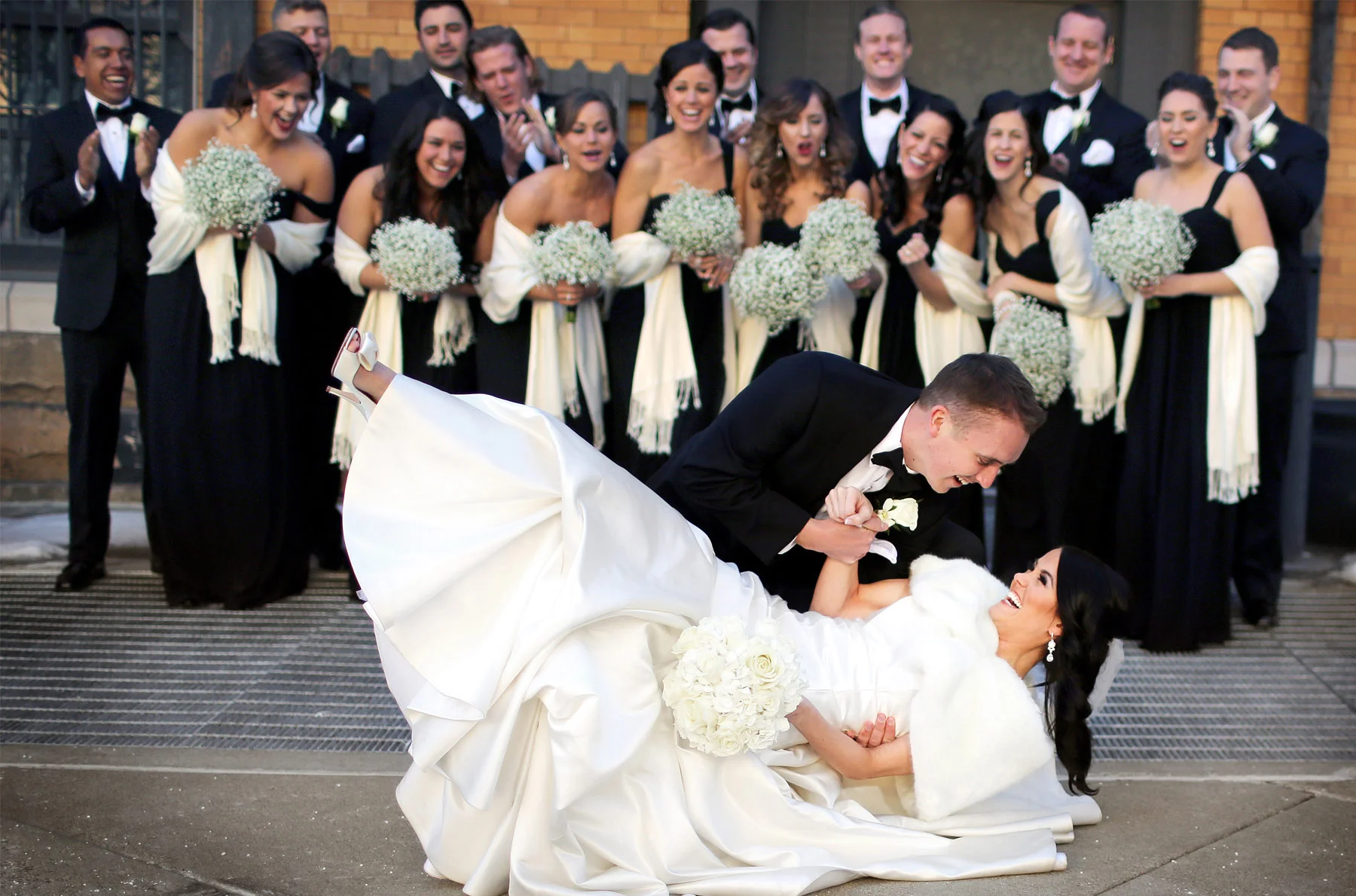 05-Minneapolis-Minnesota-Wedding-Photography-by-Vick-Photography-Downtown-The-Depot-Historic-Venue-Wedding-Party-Group-Kimberly-and-Robert.jpg