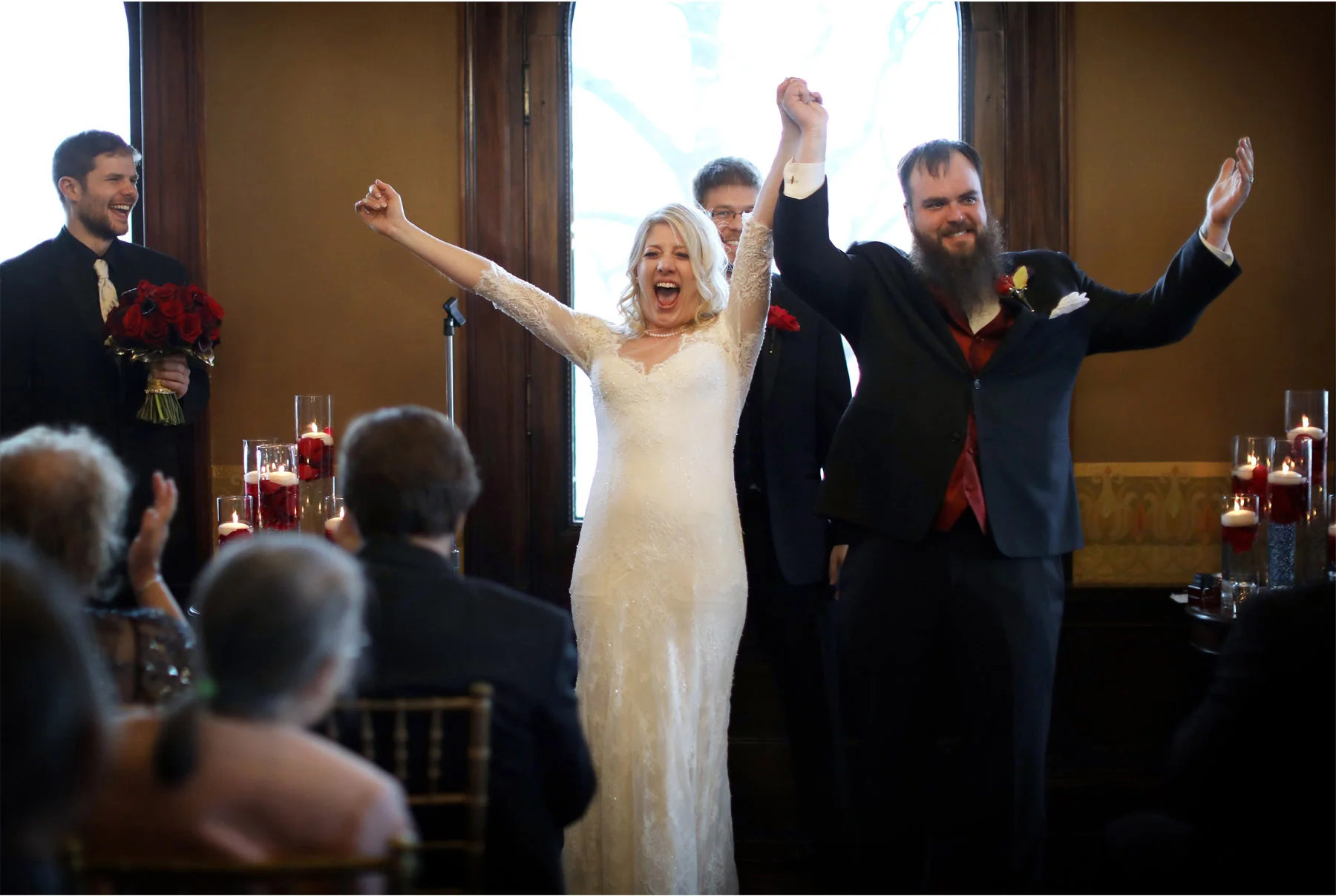 12-Minneapolis-Wedding-Photography-by-Vick-Photography-Mansion-Ceremony-Shayla-and-Kyle.jpg