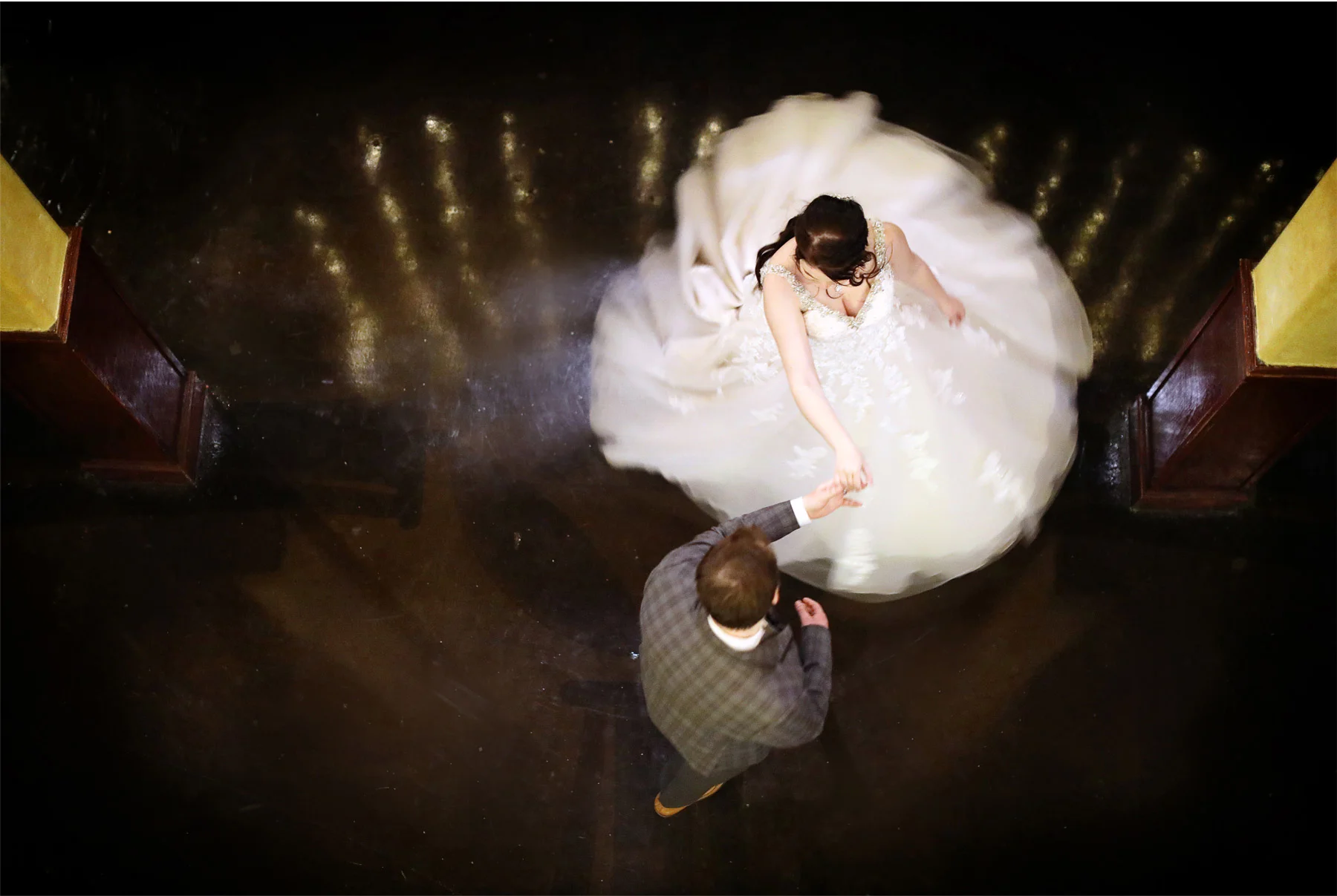 21-Minneapolis-Wedding-Photography-by-Vick-Photography-Historic-Concord-Exchange-Reception-Dance-Rachael-and-Benjamin.jpg