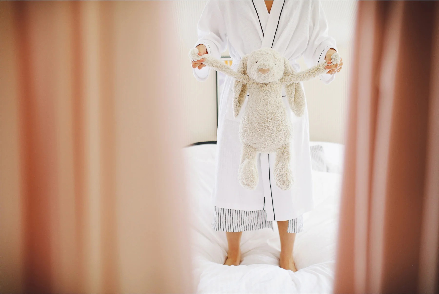 04-Stowe-Vermont-Wedding-Photography-by-Vick-Photography-Edson-Hill-Robes-Wedding-Morning-Mackenzie-and-Jim.jpg