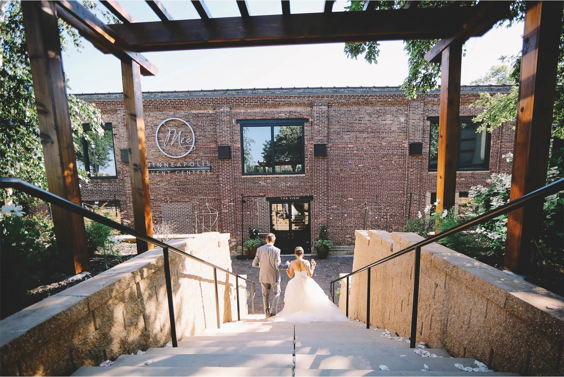 17-Minneapolis-Minnesota-Wedding-Photography-by-Vick-Photography-The-View-Minneapolis-Event-Center-Reception-Brigid-and-Ernie.jpg